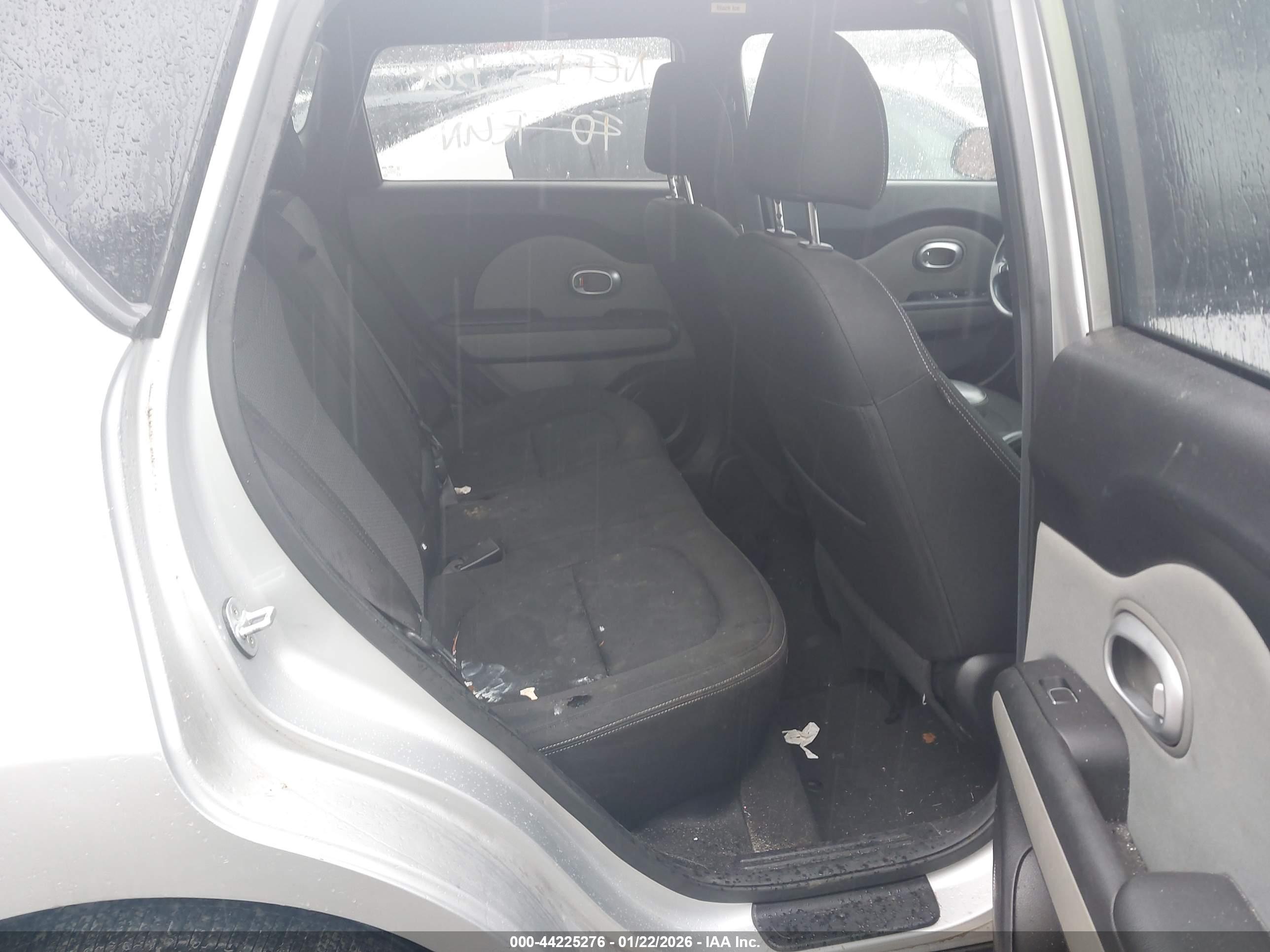 KIA SOUL image 8