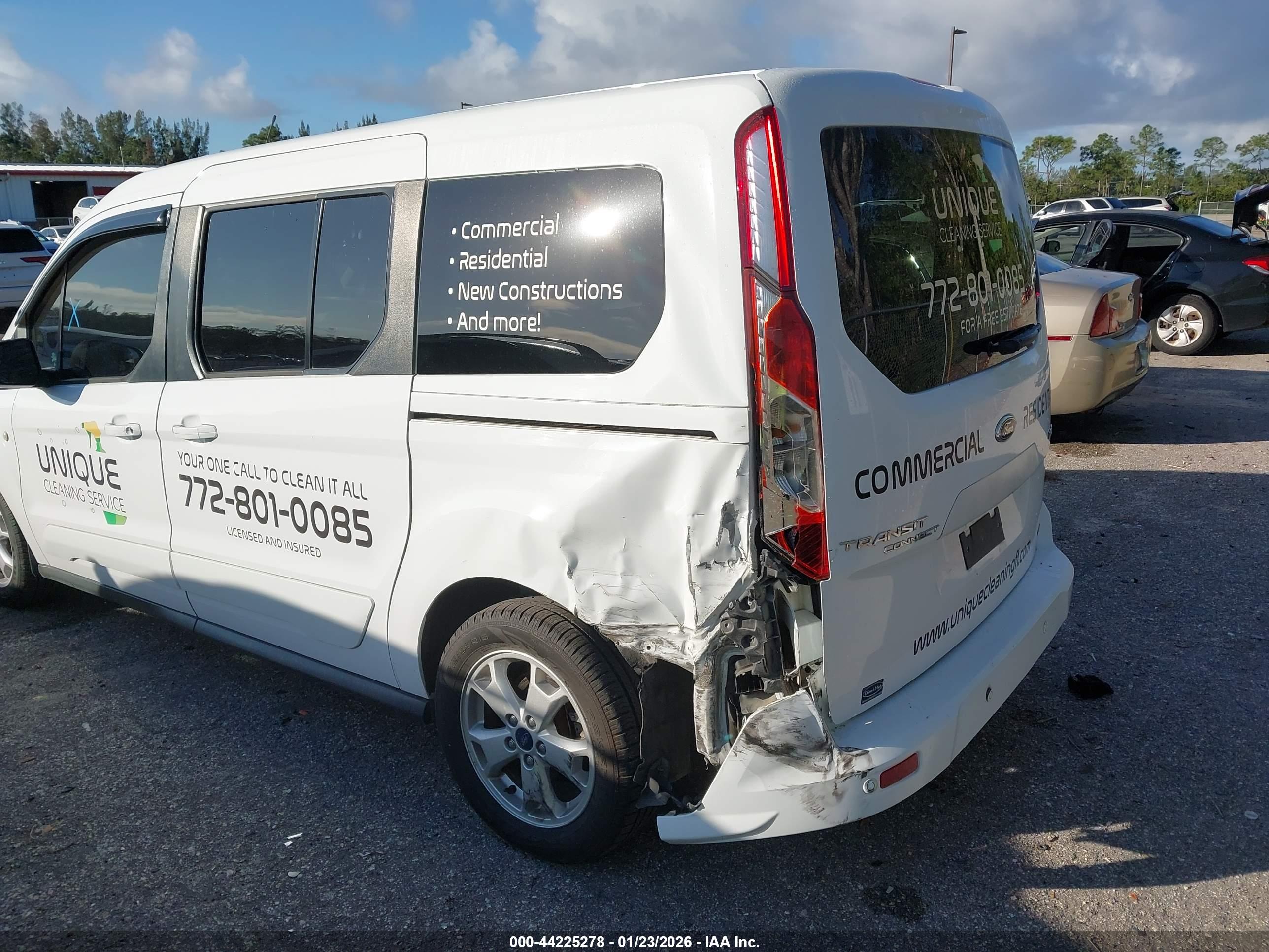 FORD TRANSIT image 6