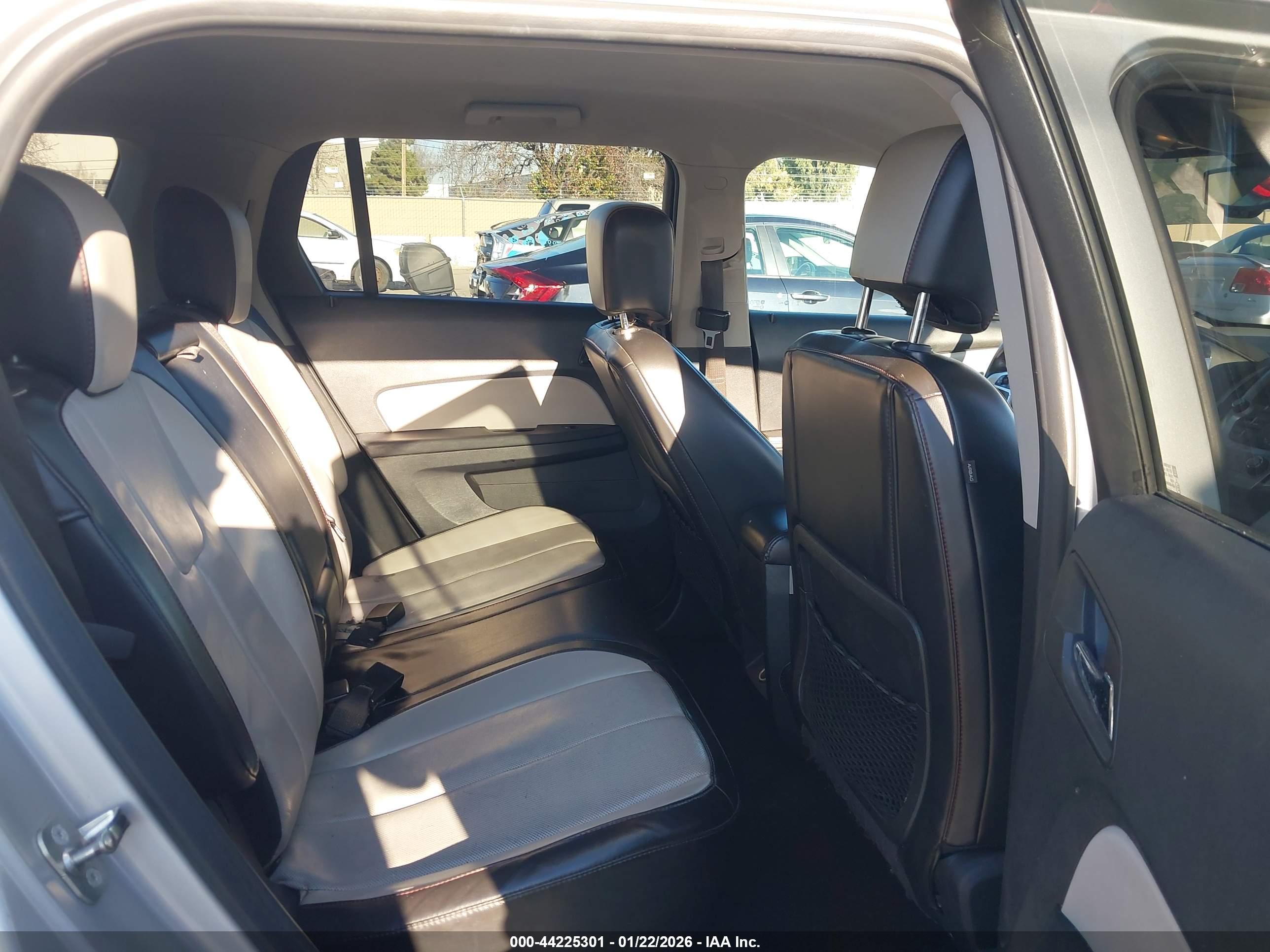 GMC TERRAIN image 8