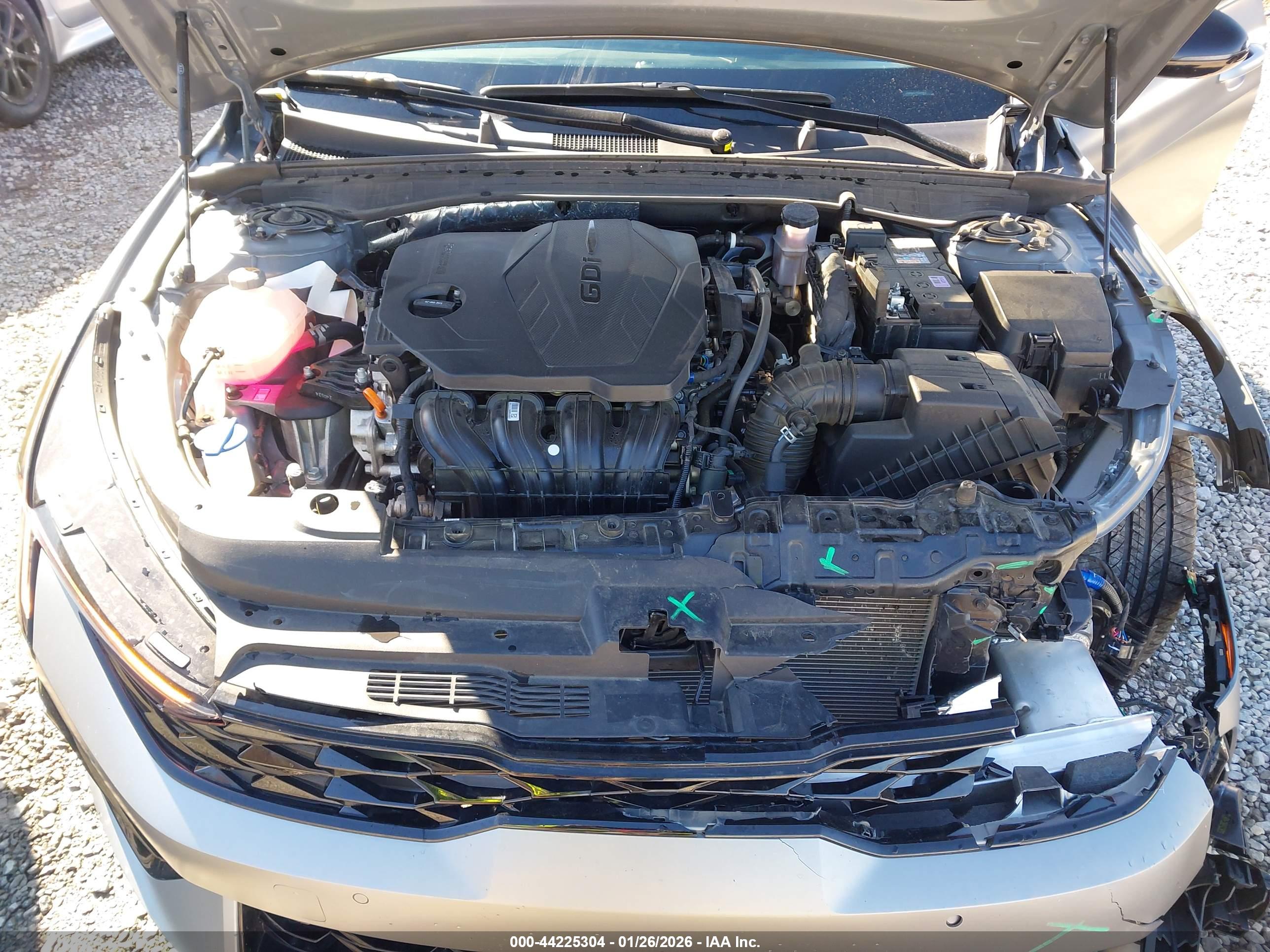 KIA K5 image 10