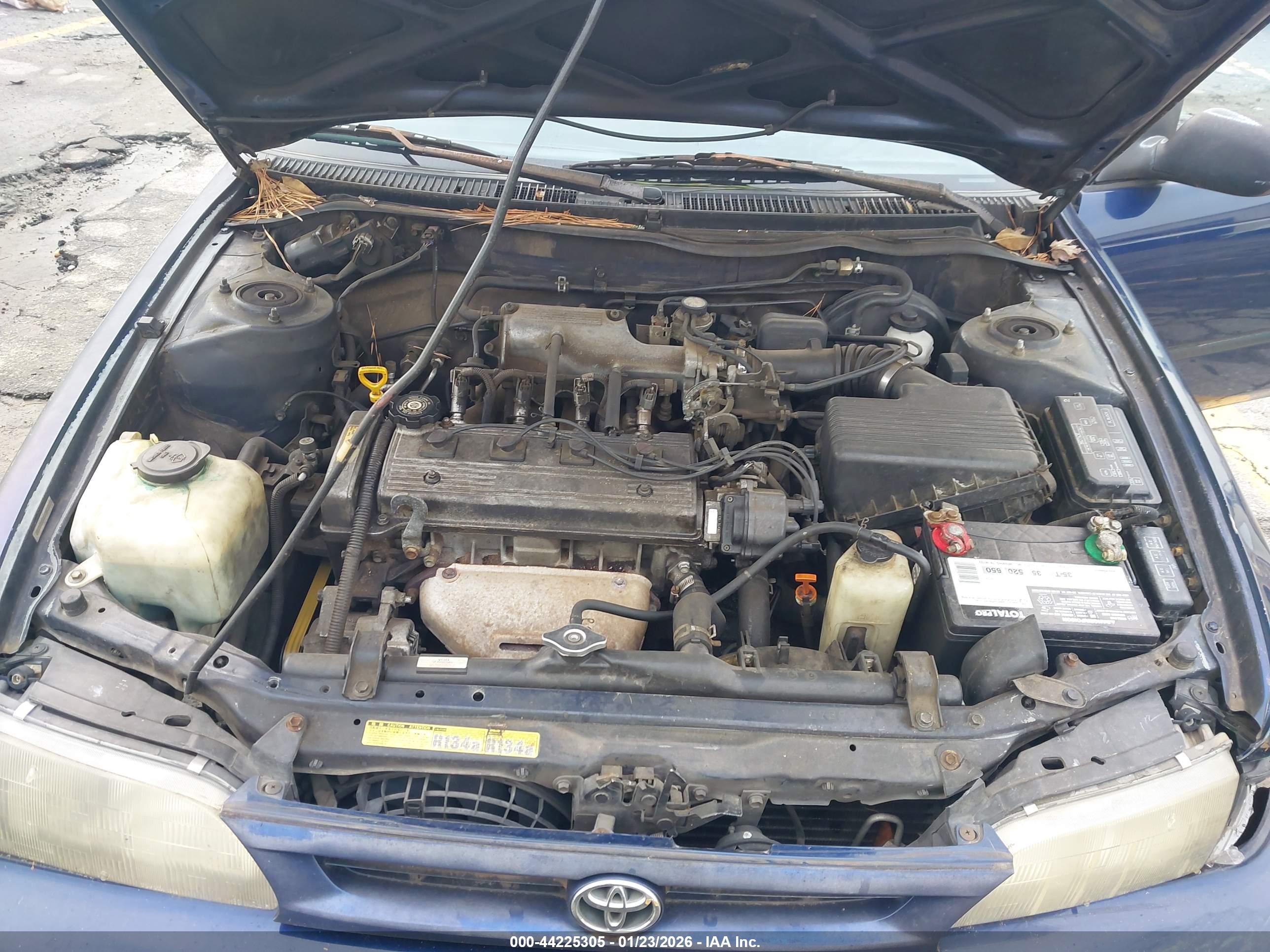 TOYOTA COROLLA image 10