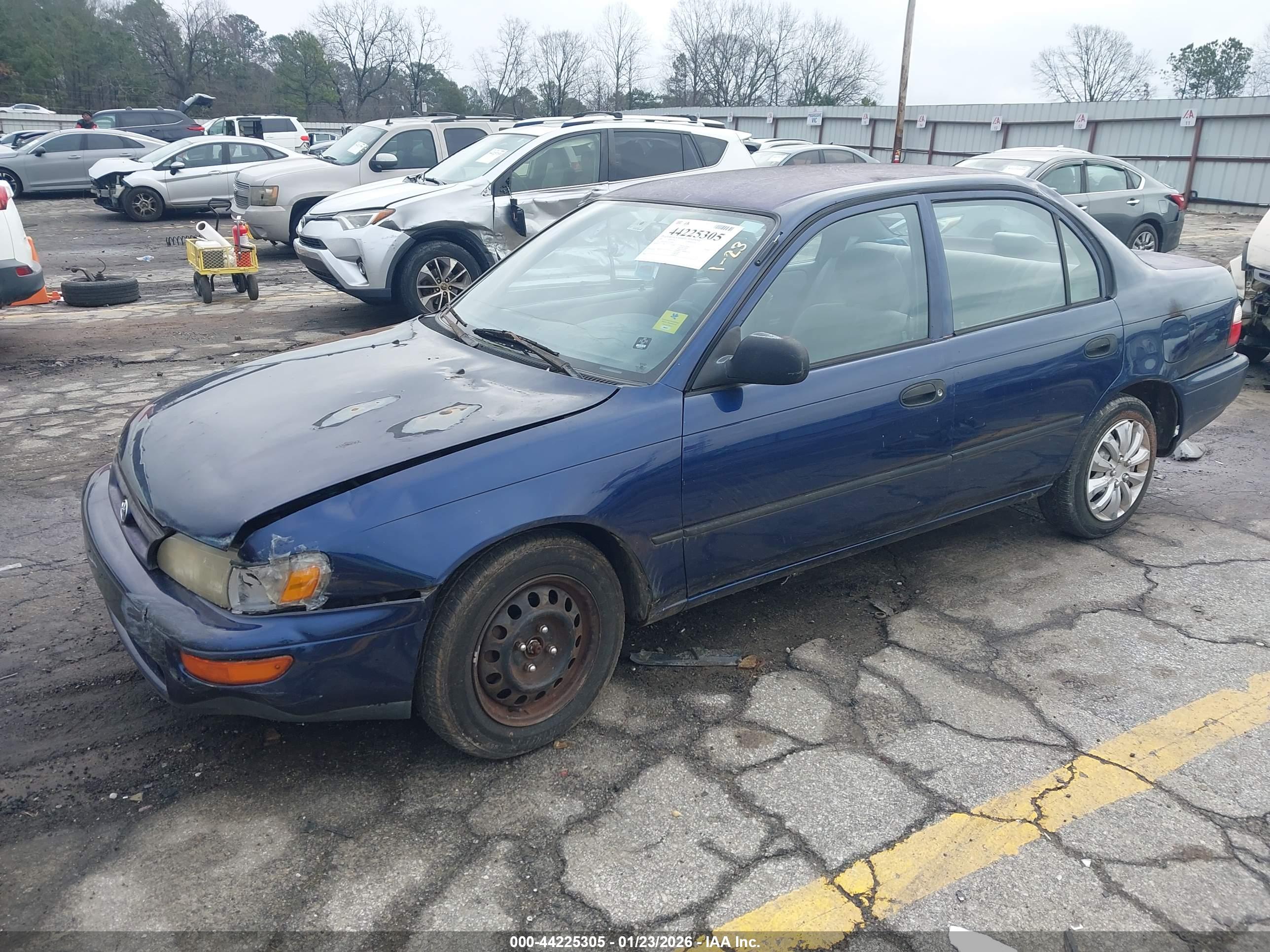 TOYOTA COROLLA image 2