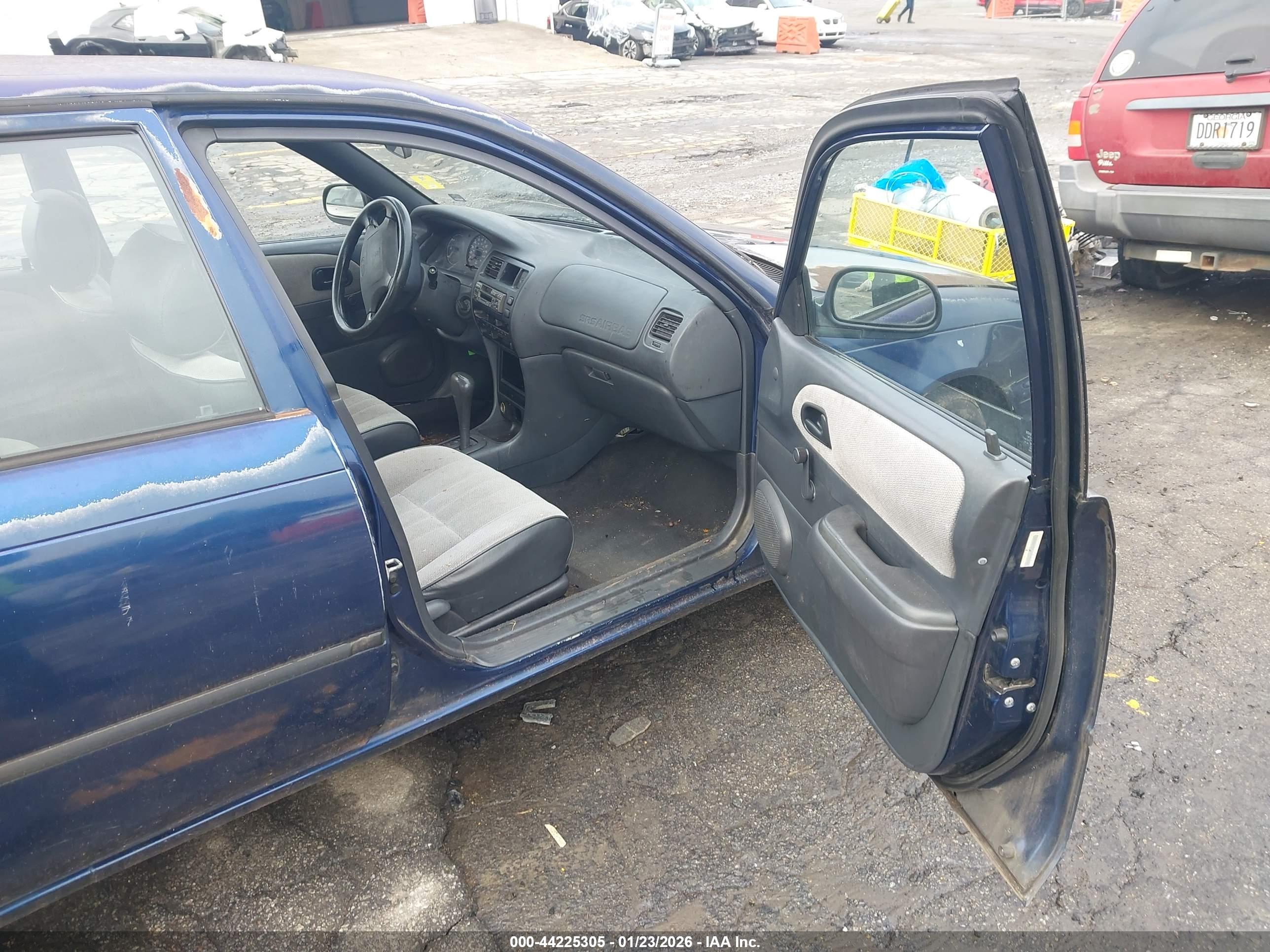 TOYOTA COROLLA image 5