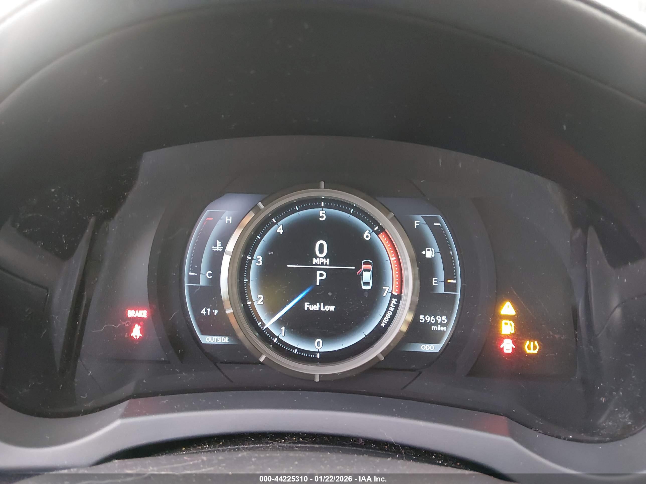 LEXUS IS image 7