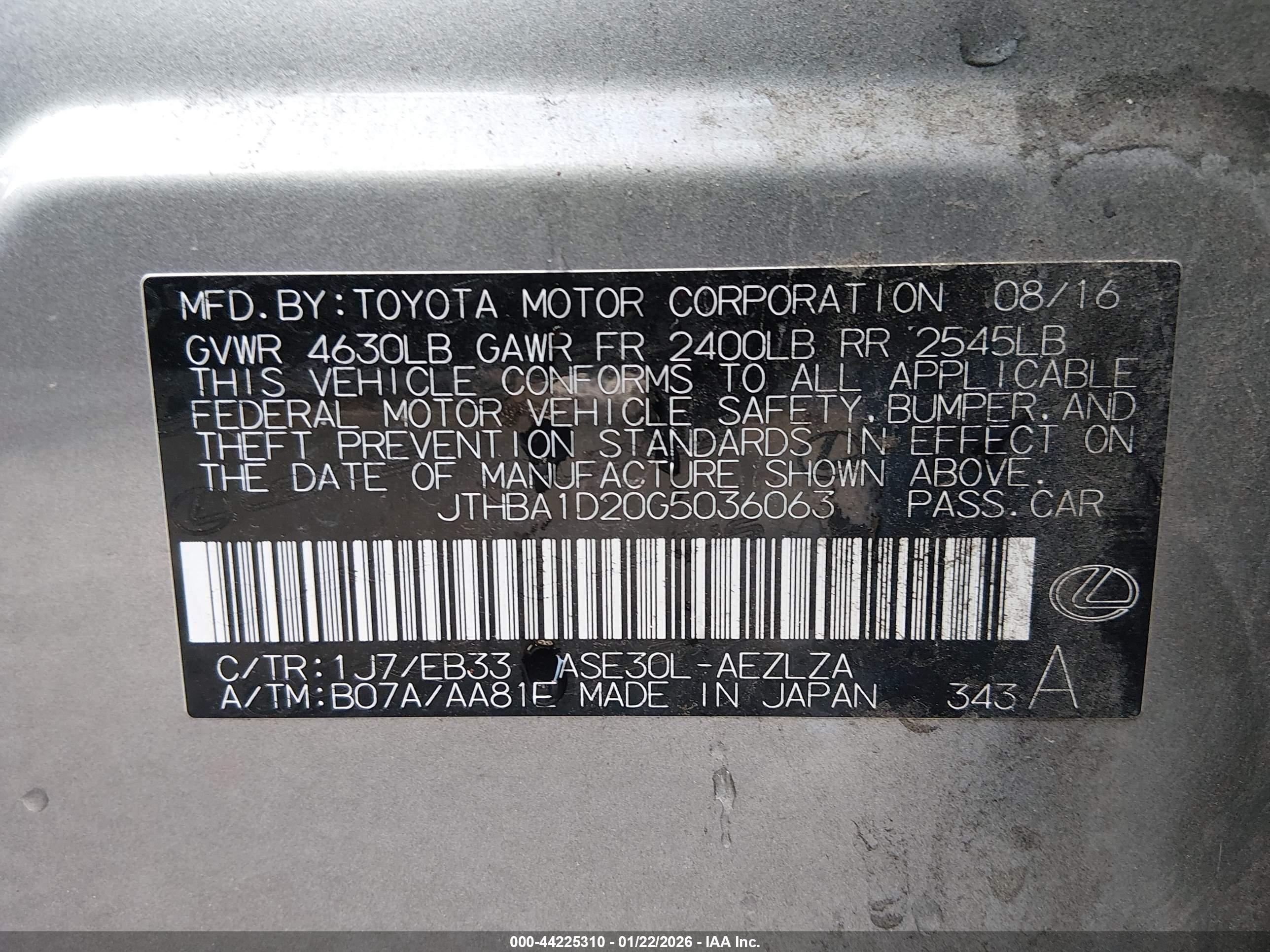 LEXUS IS image 9