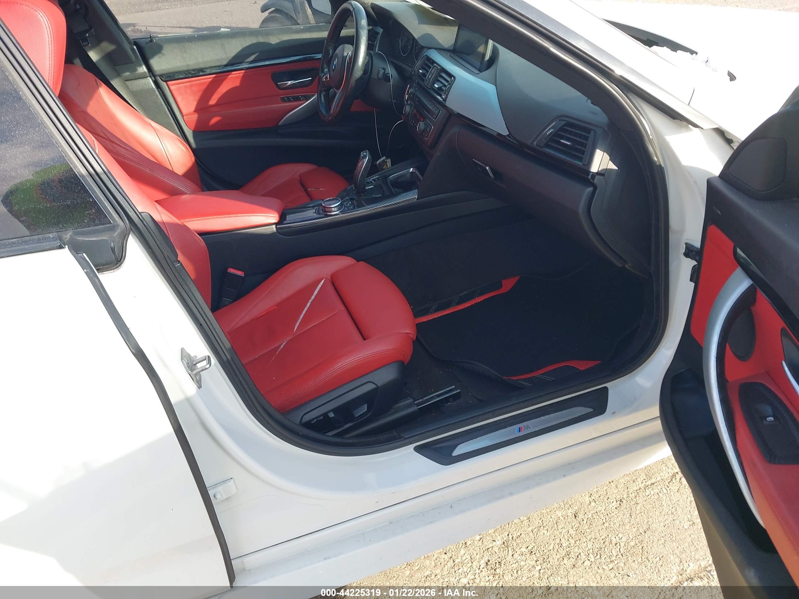 BMW 328I image 5
