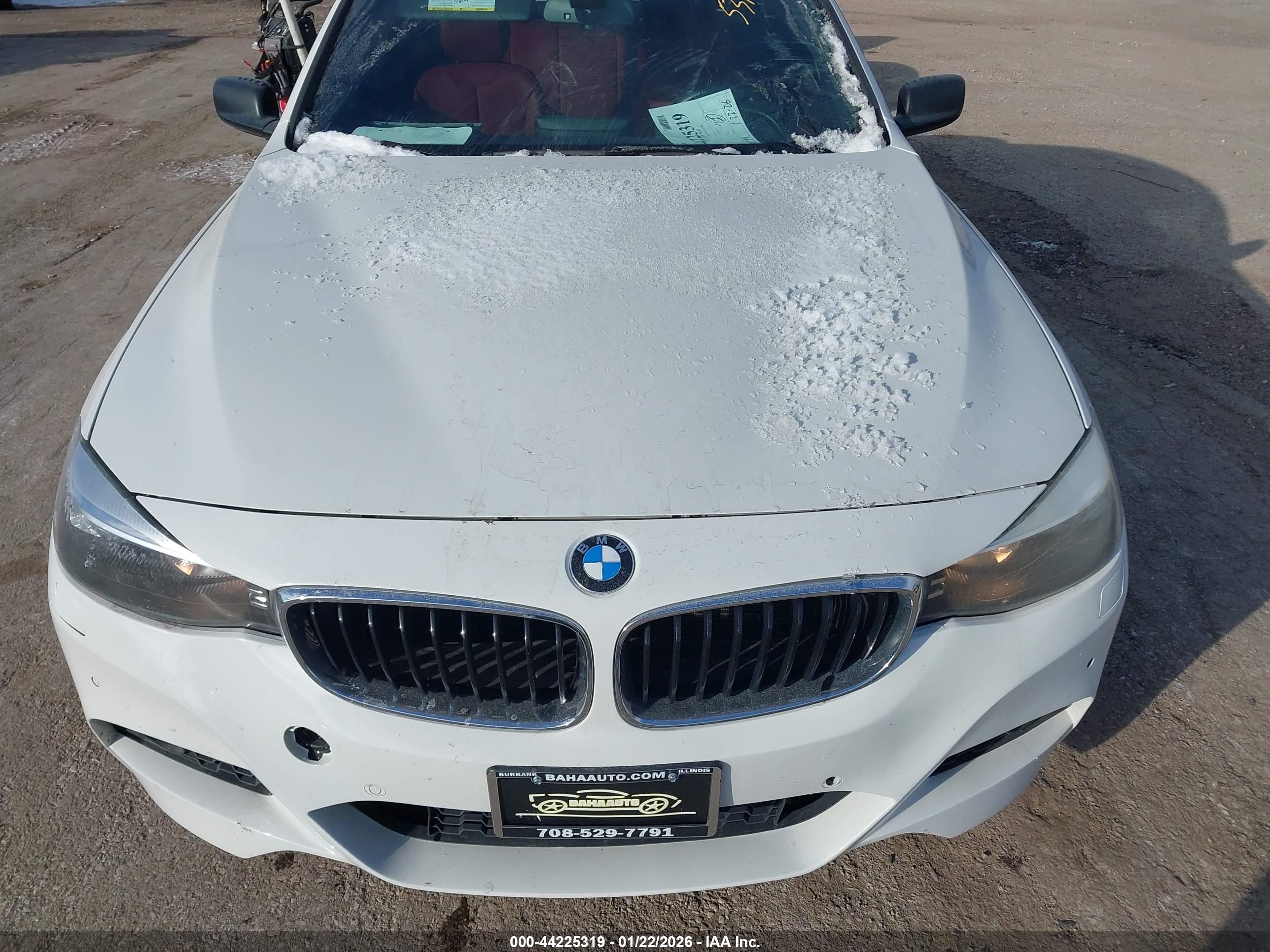 BMW 328I image 6