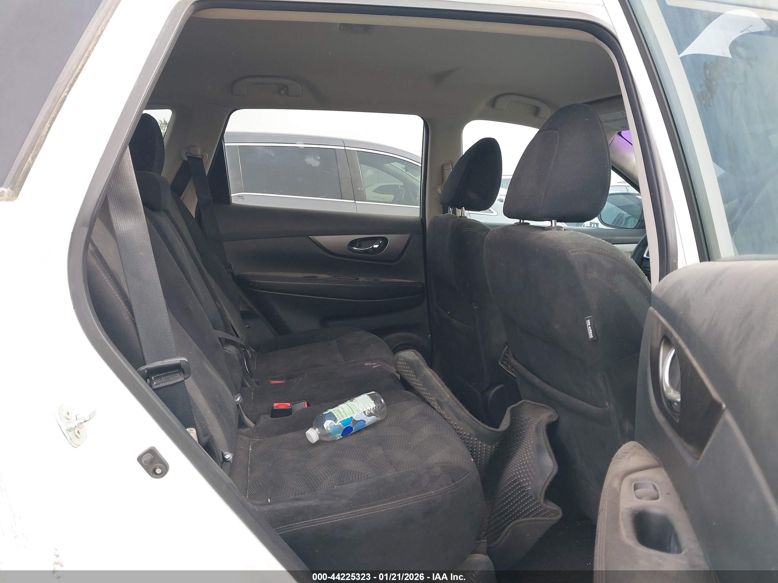 NISSAN ROGUE image 8