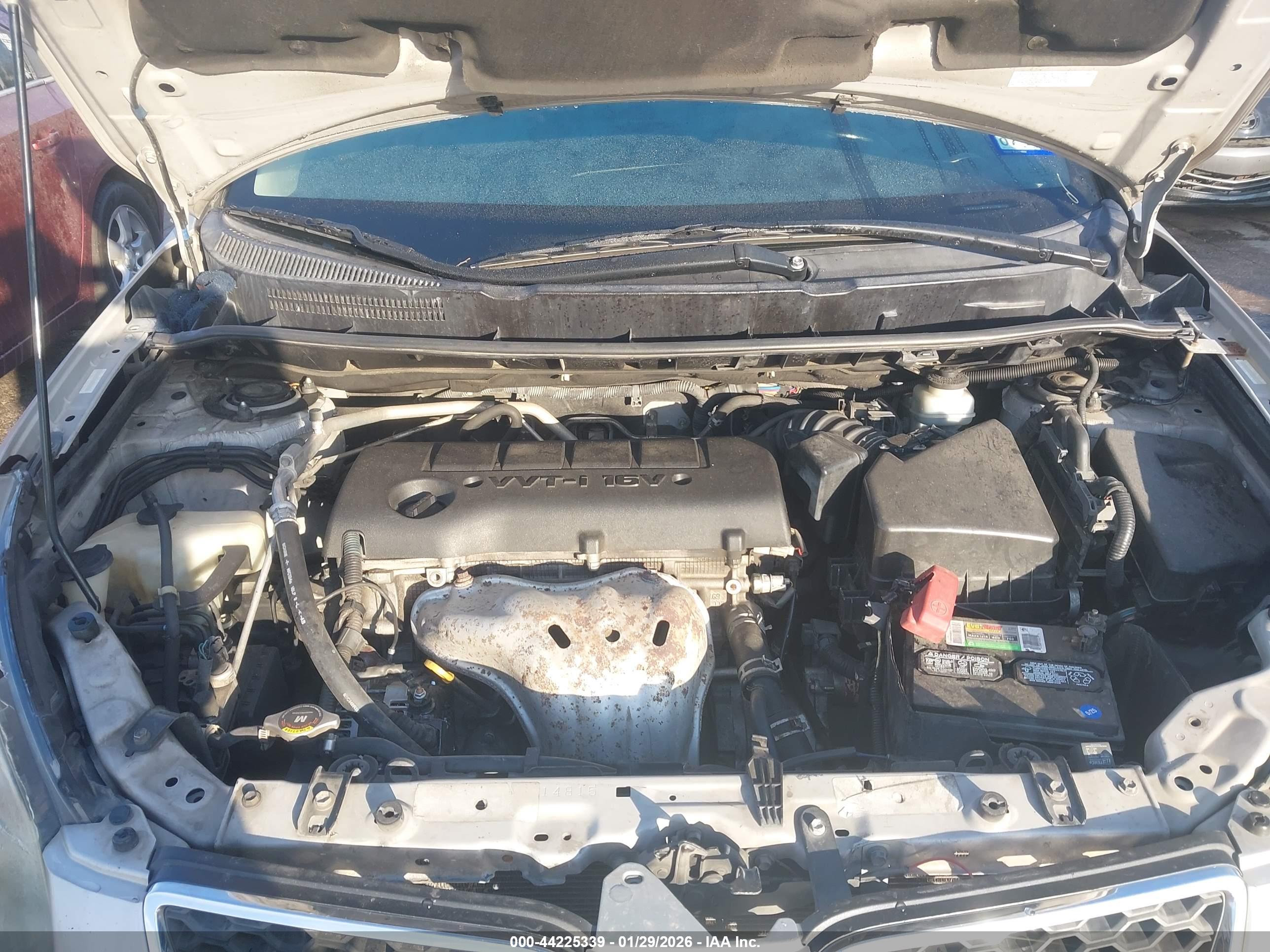 PONTIAC VIBE image 10