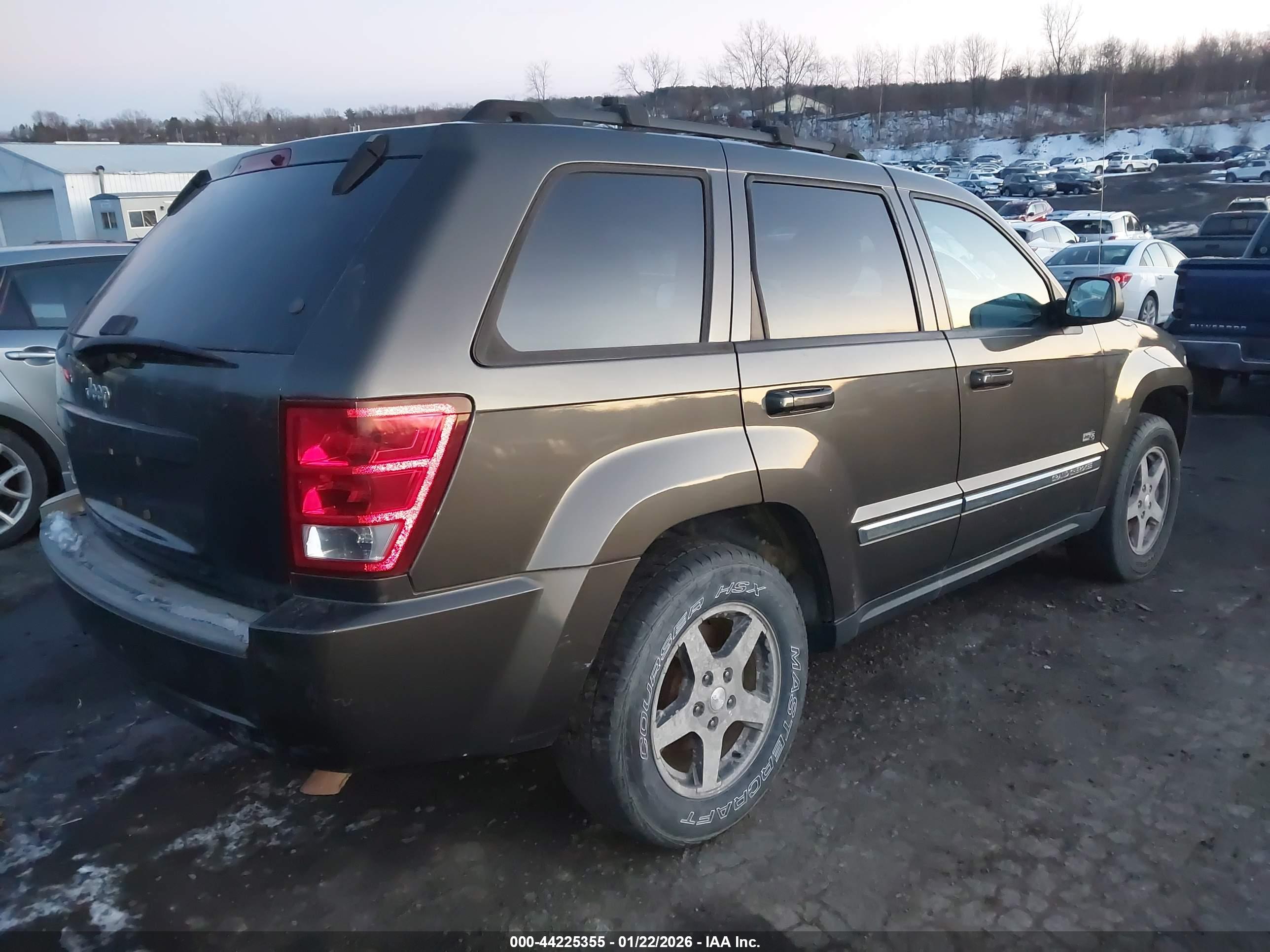 JEEP GRAND image 4