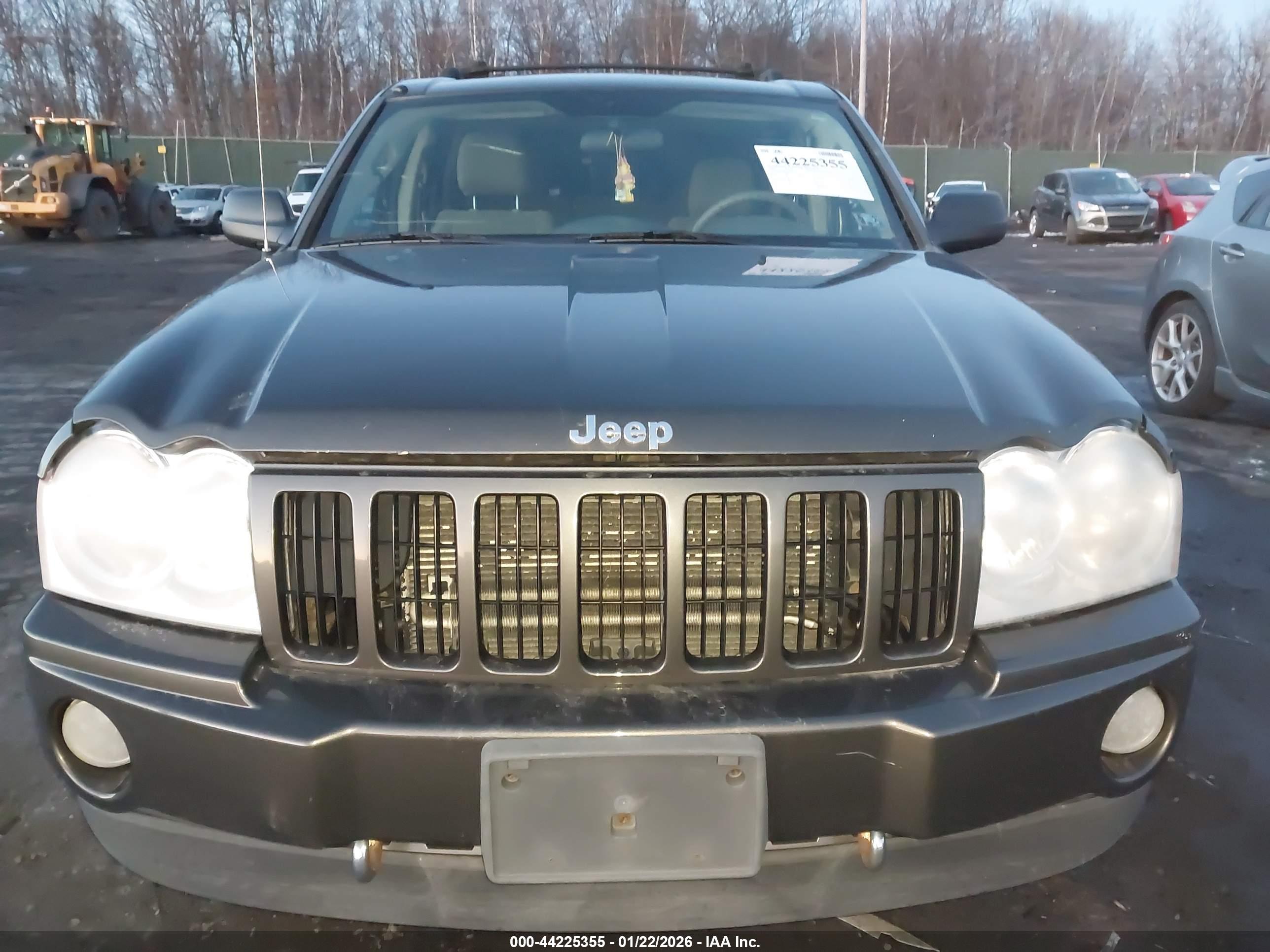 JEEP GRAND image 6