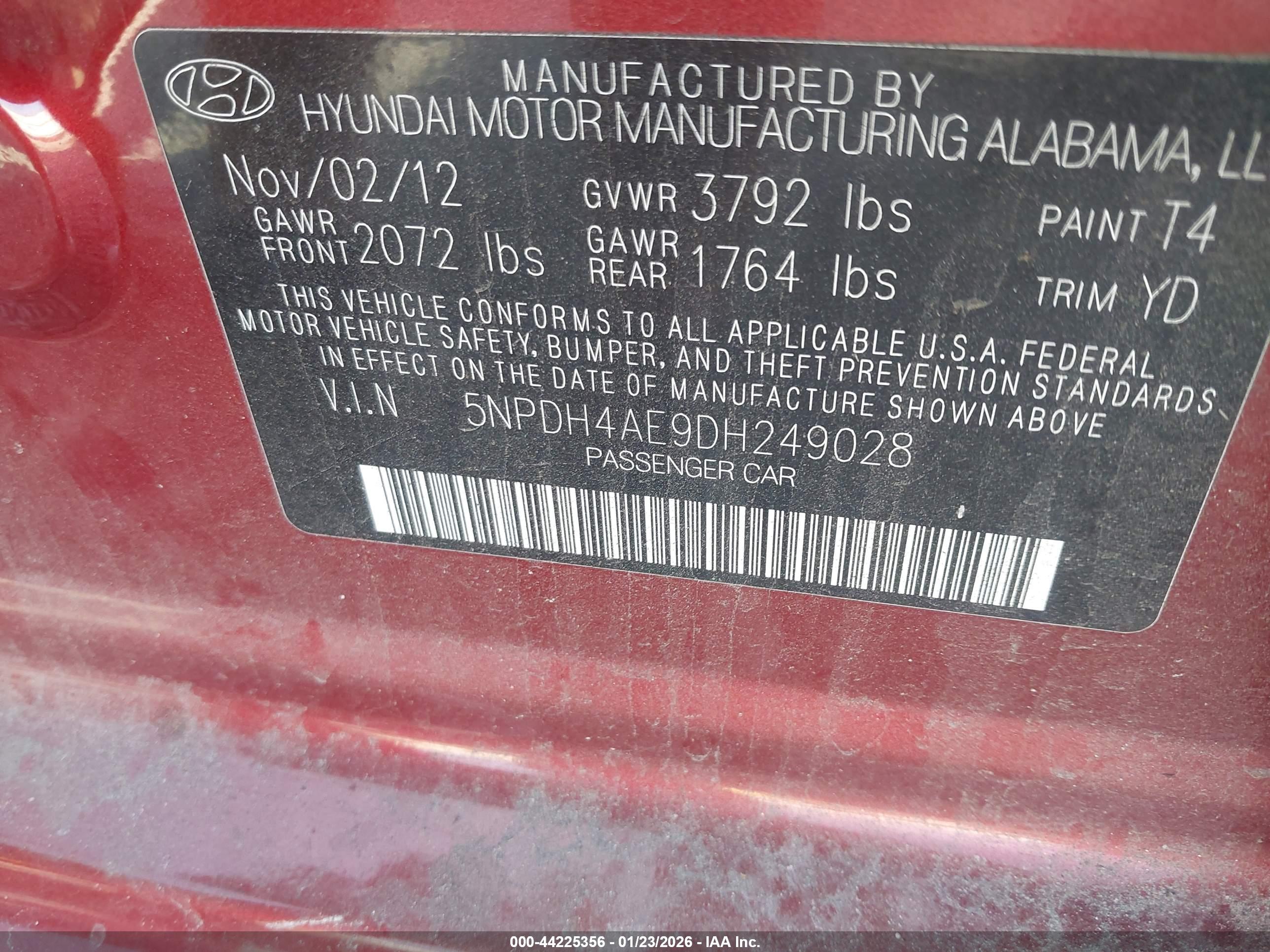 HYUNDAI ELANTRA image 9