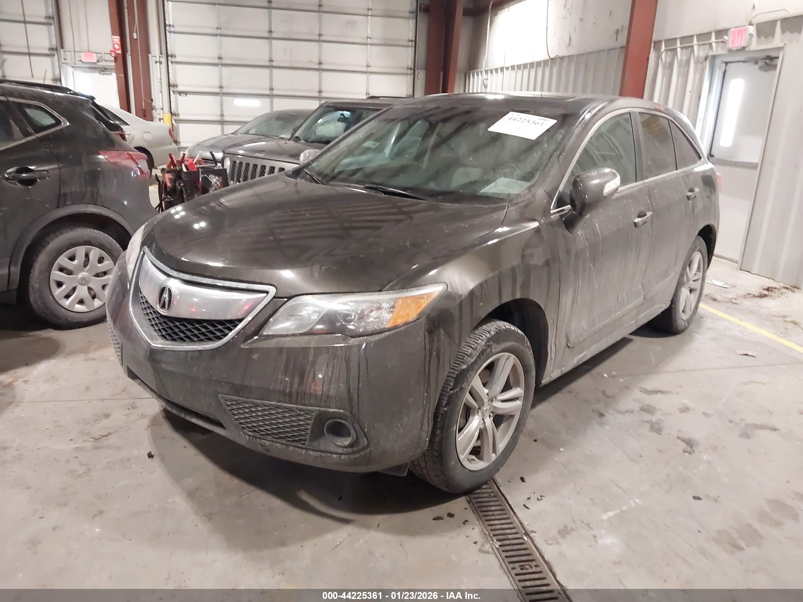 ACURA RDX image 2