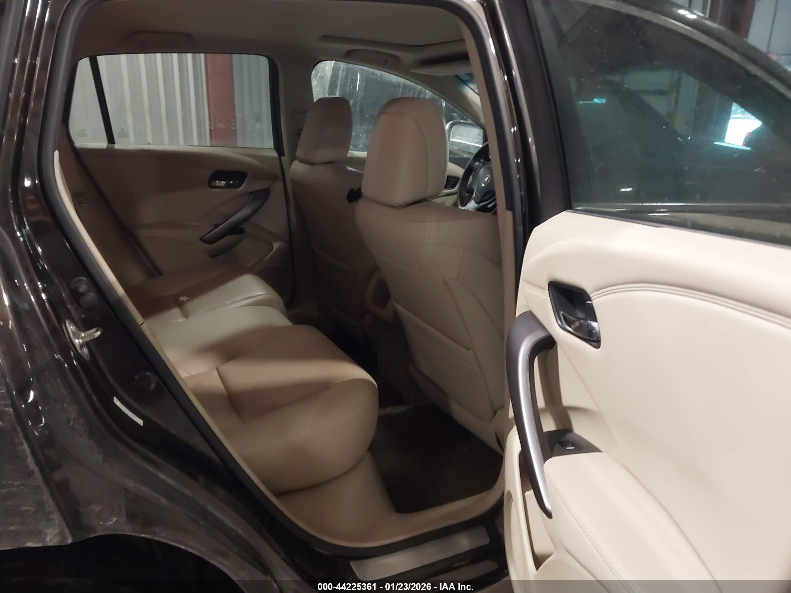 ACURA RDX image 8
