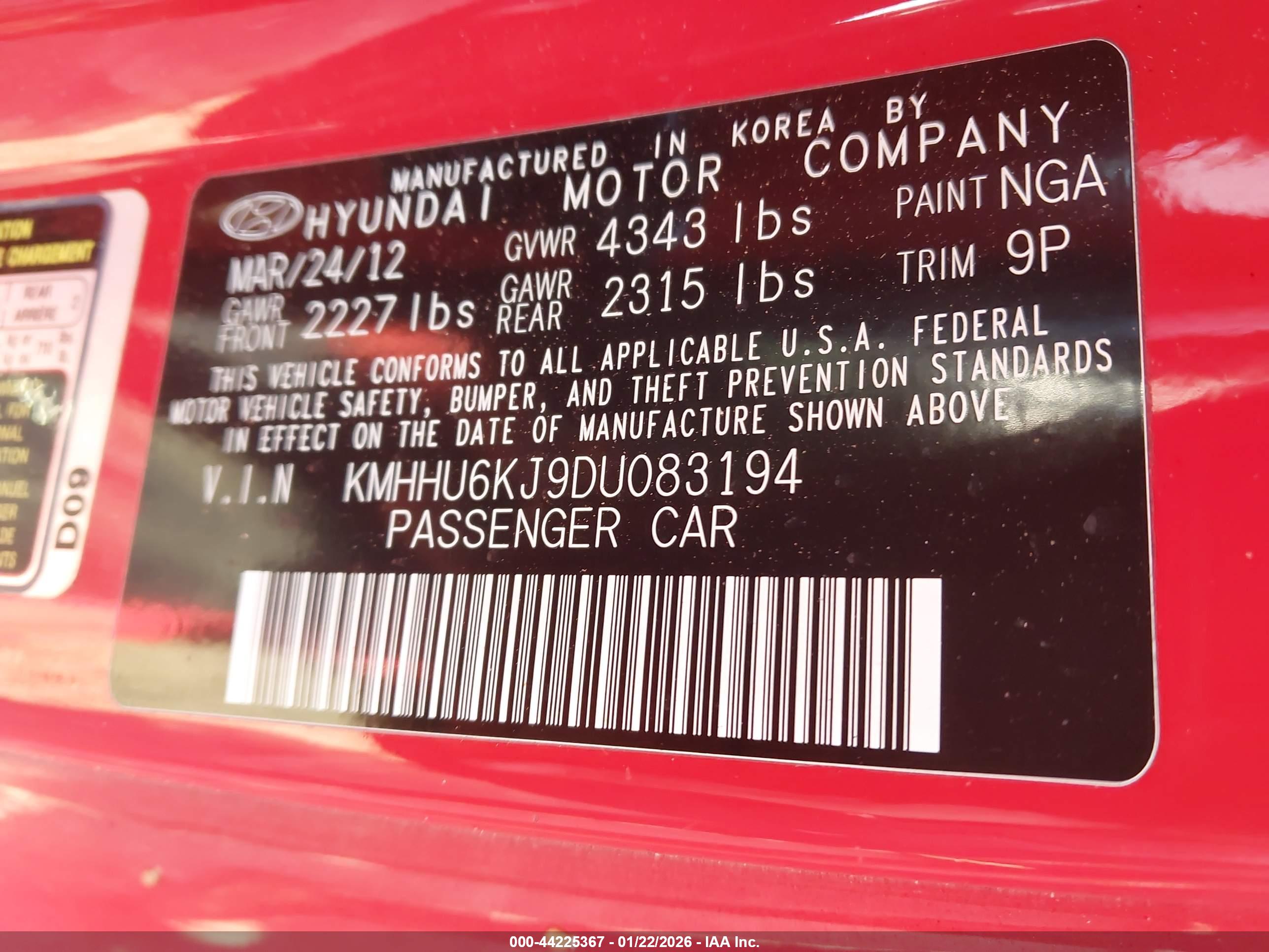 HYUNDAI GENESIS image 9
