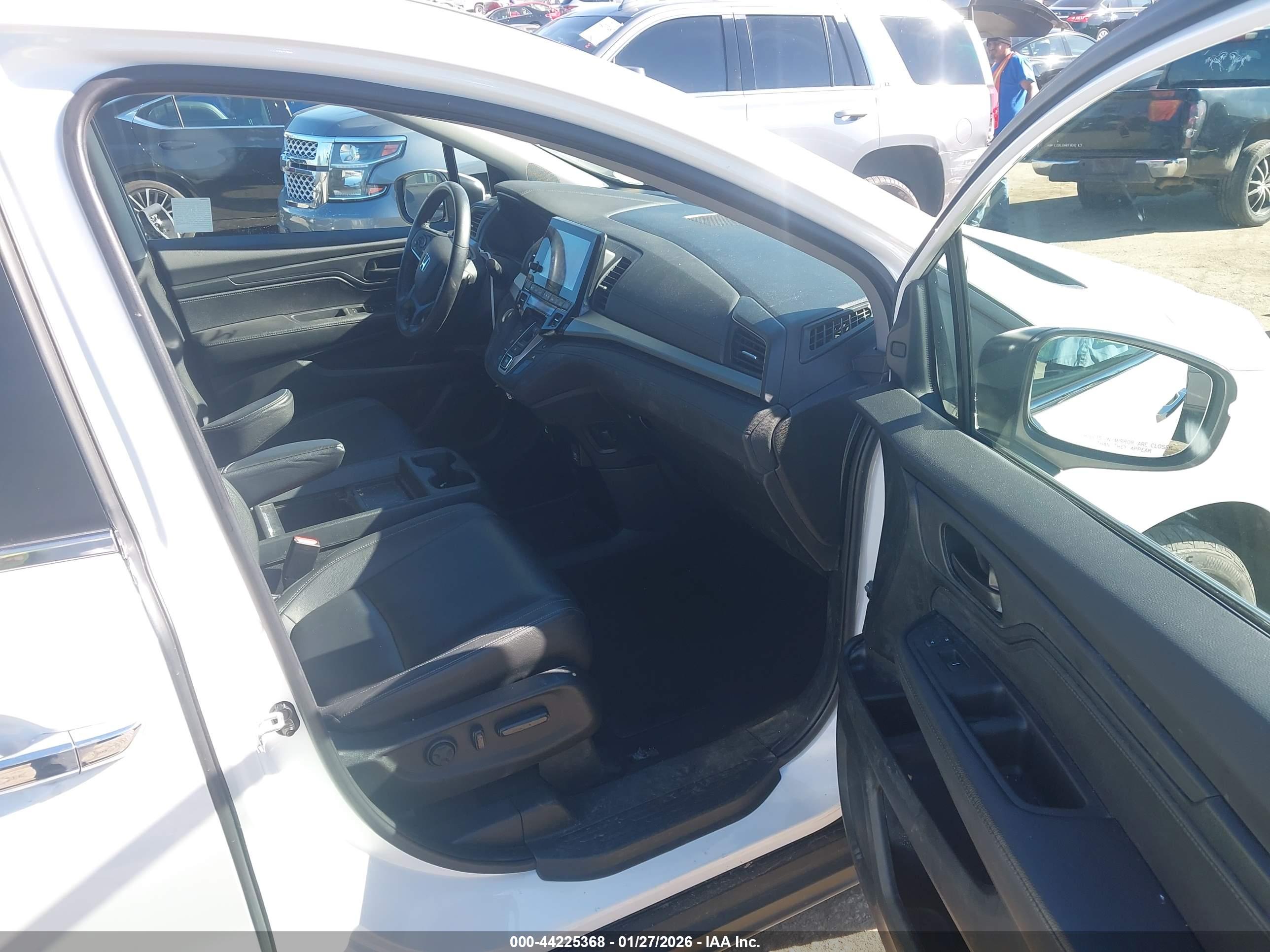 HONDA ODYSSEY image 5