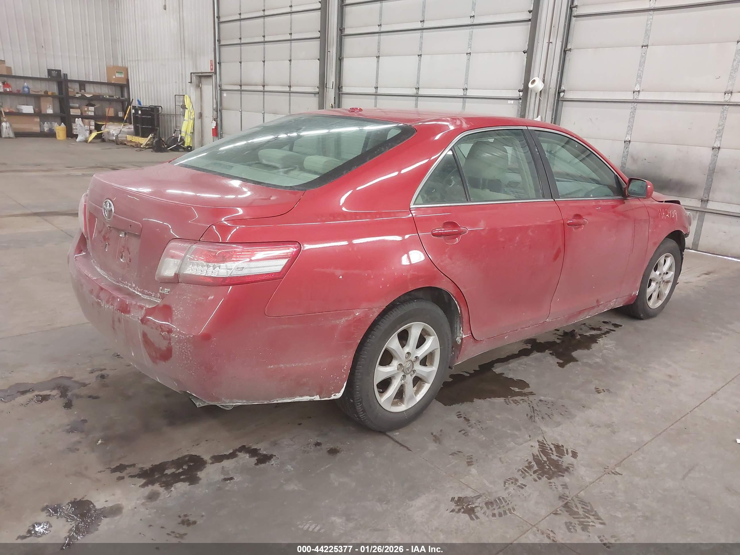 TOYOTA CAMRY image 4