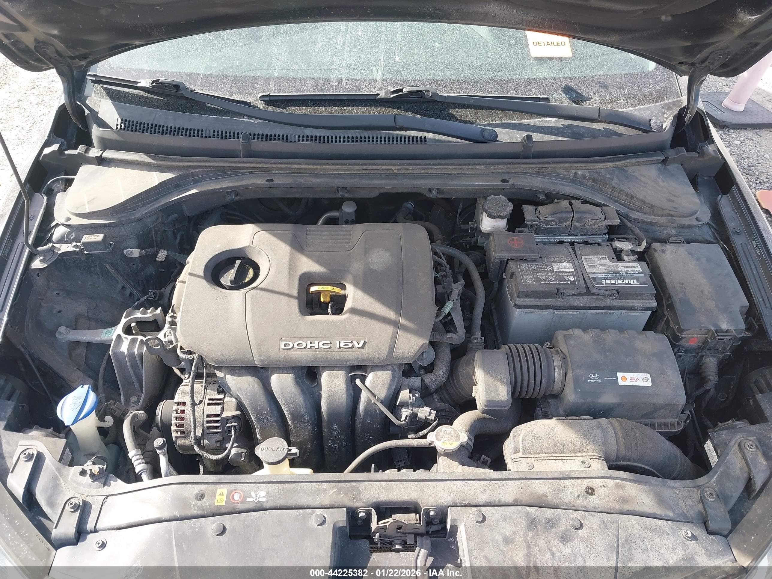 HYUNDAI ELANTRA image 10