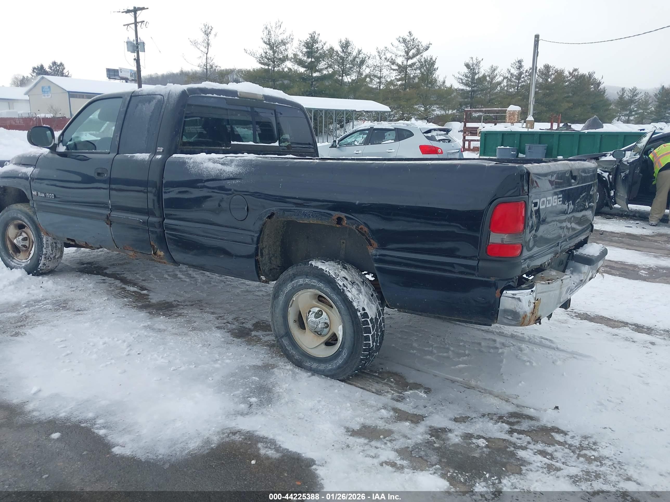 DODGE RAM image 3
