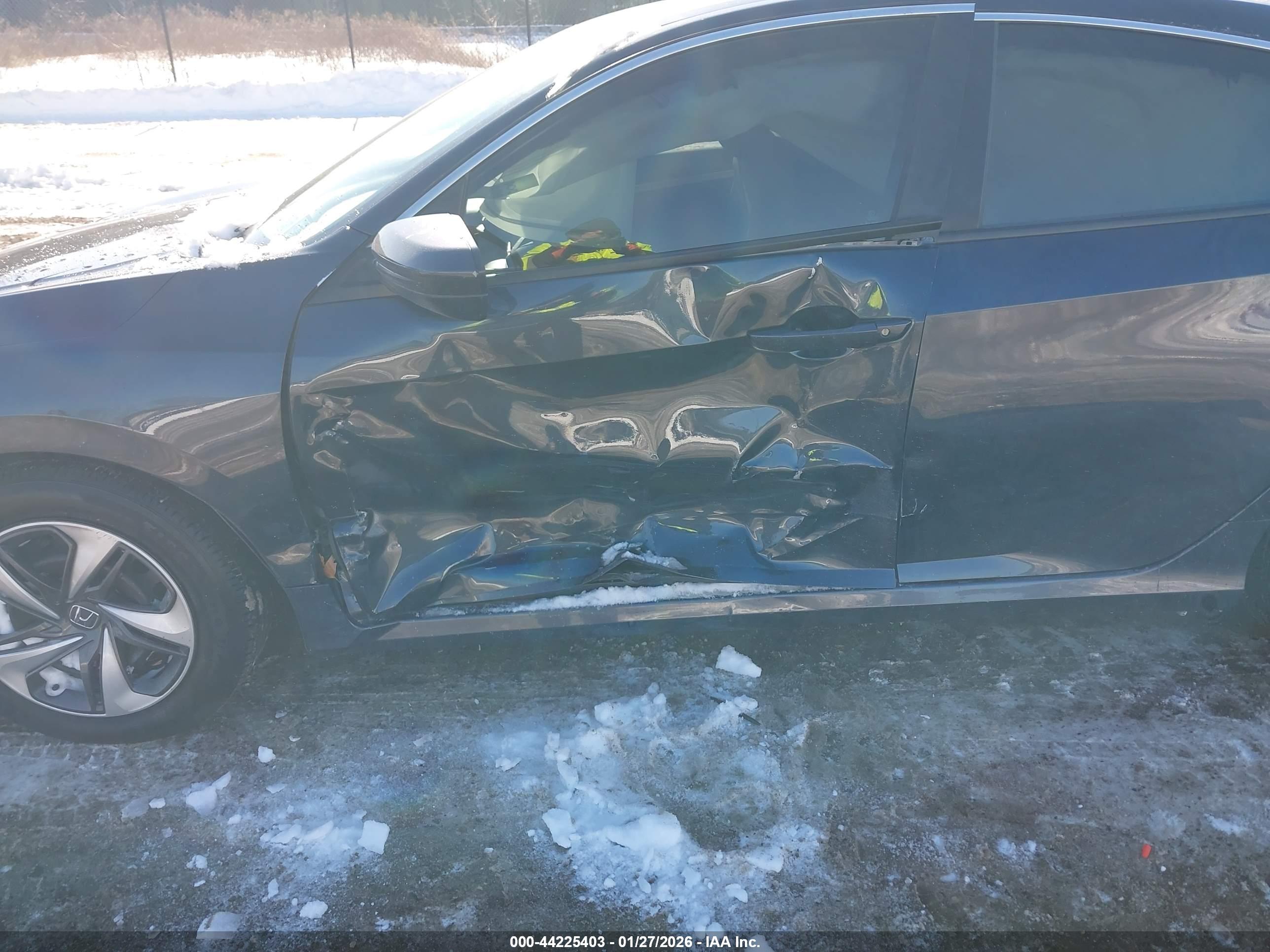 HONDA CIVIC image 6