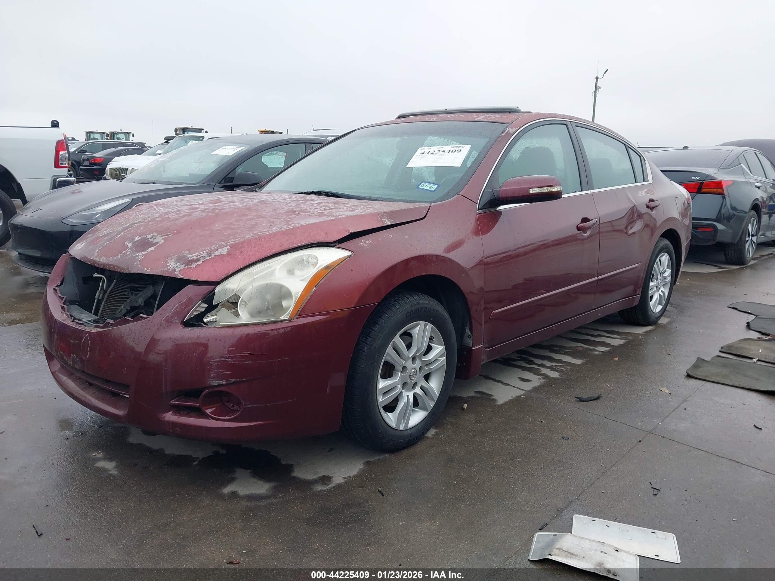 NISSAN ALTIMA image 2