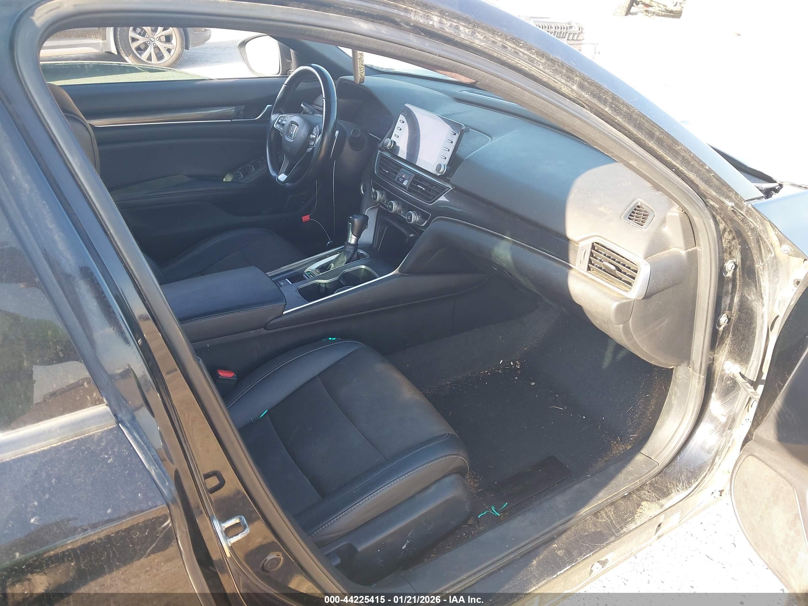 HONDA ACCORD image 5