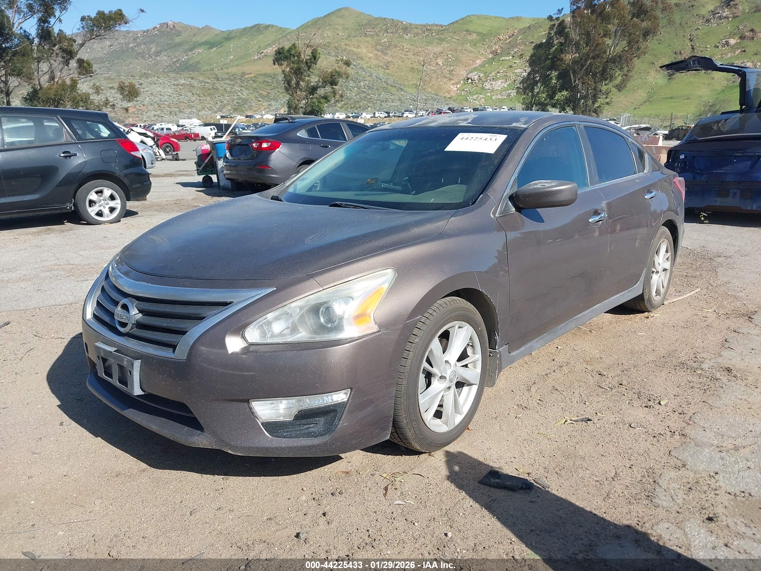 NISSAN ALTIMA image 2