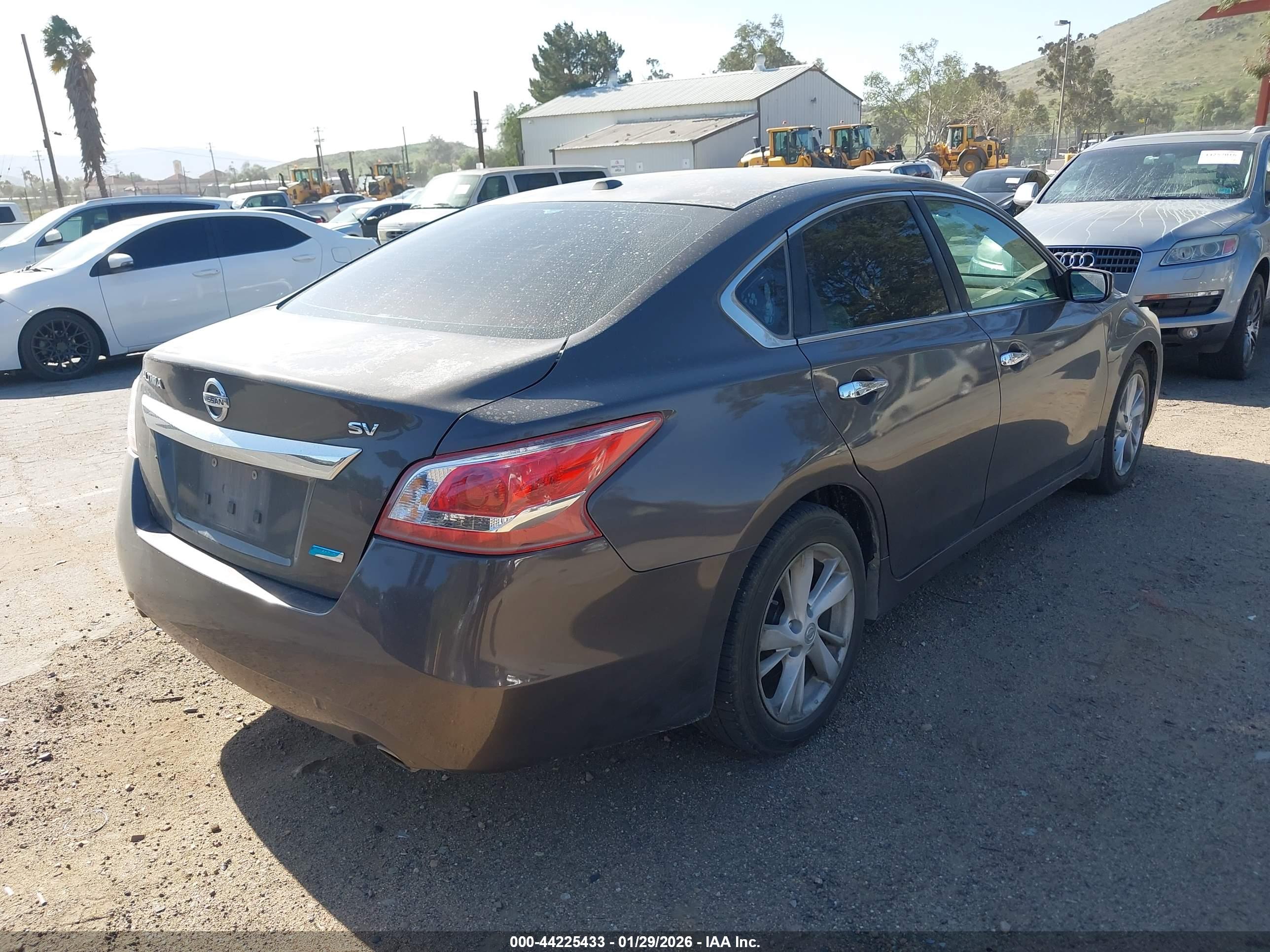 NISSAN ALTIMA image 4