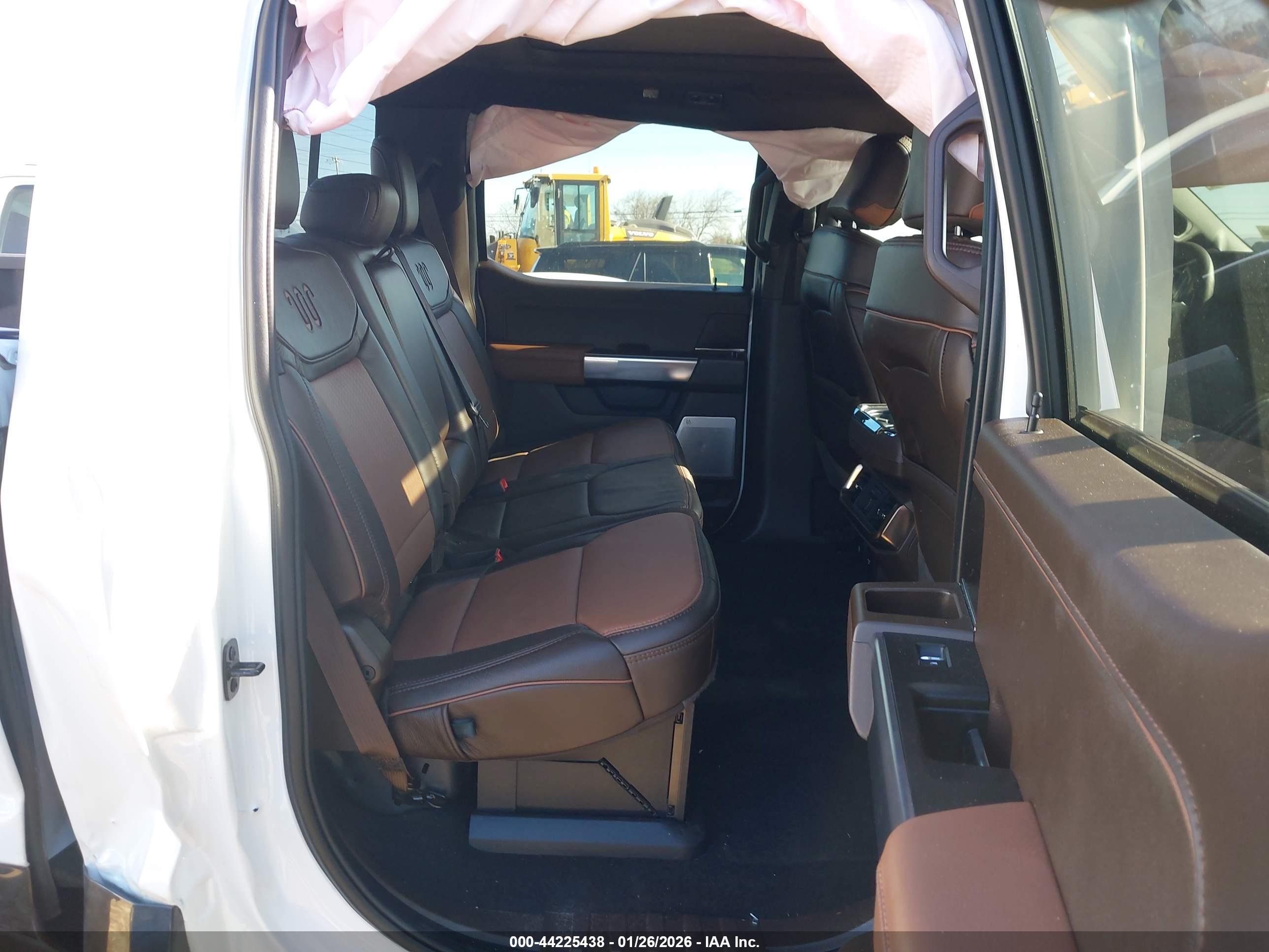 FORD F-150 image 8