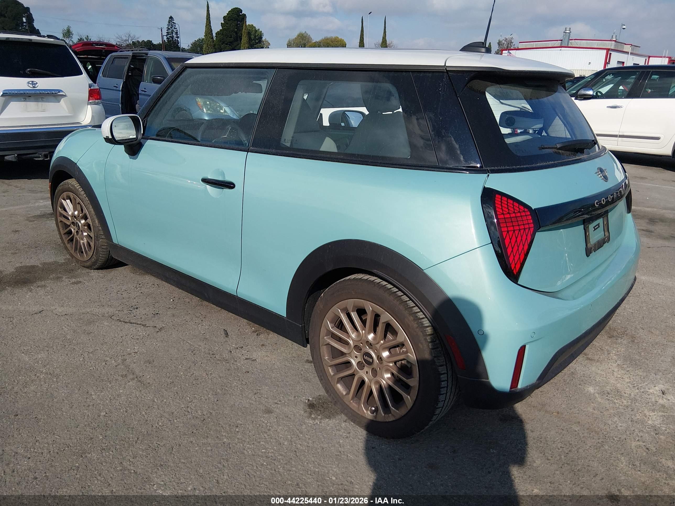 MINI HARDTOP image 3