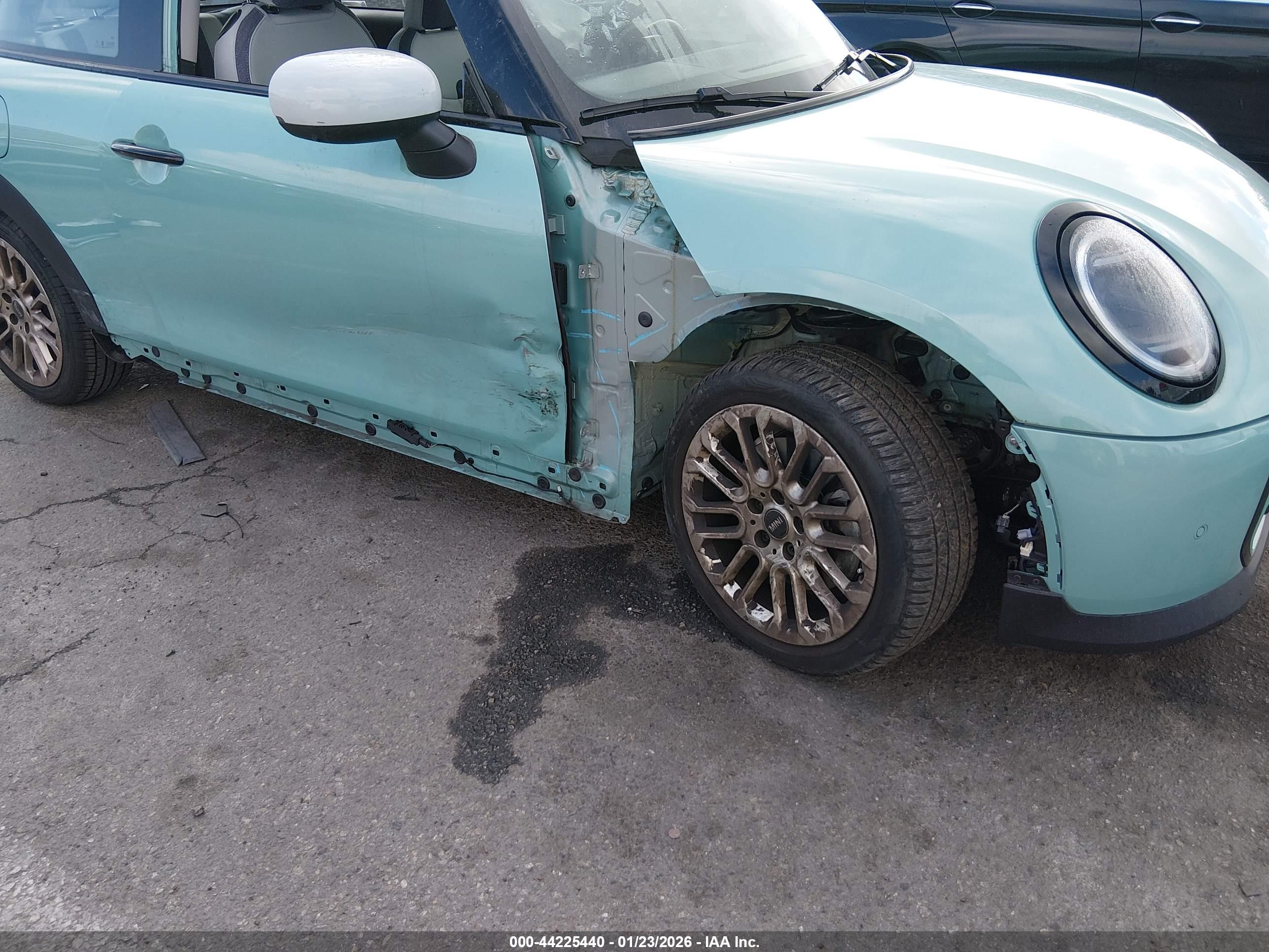 MINI HARDTOP image 6