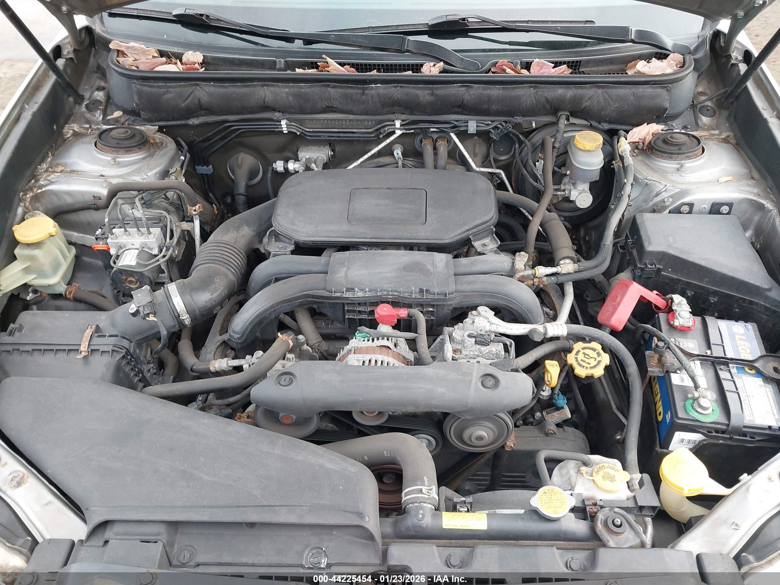 SUBARU OUTBACK image 10