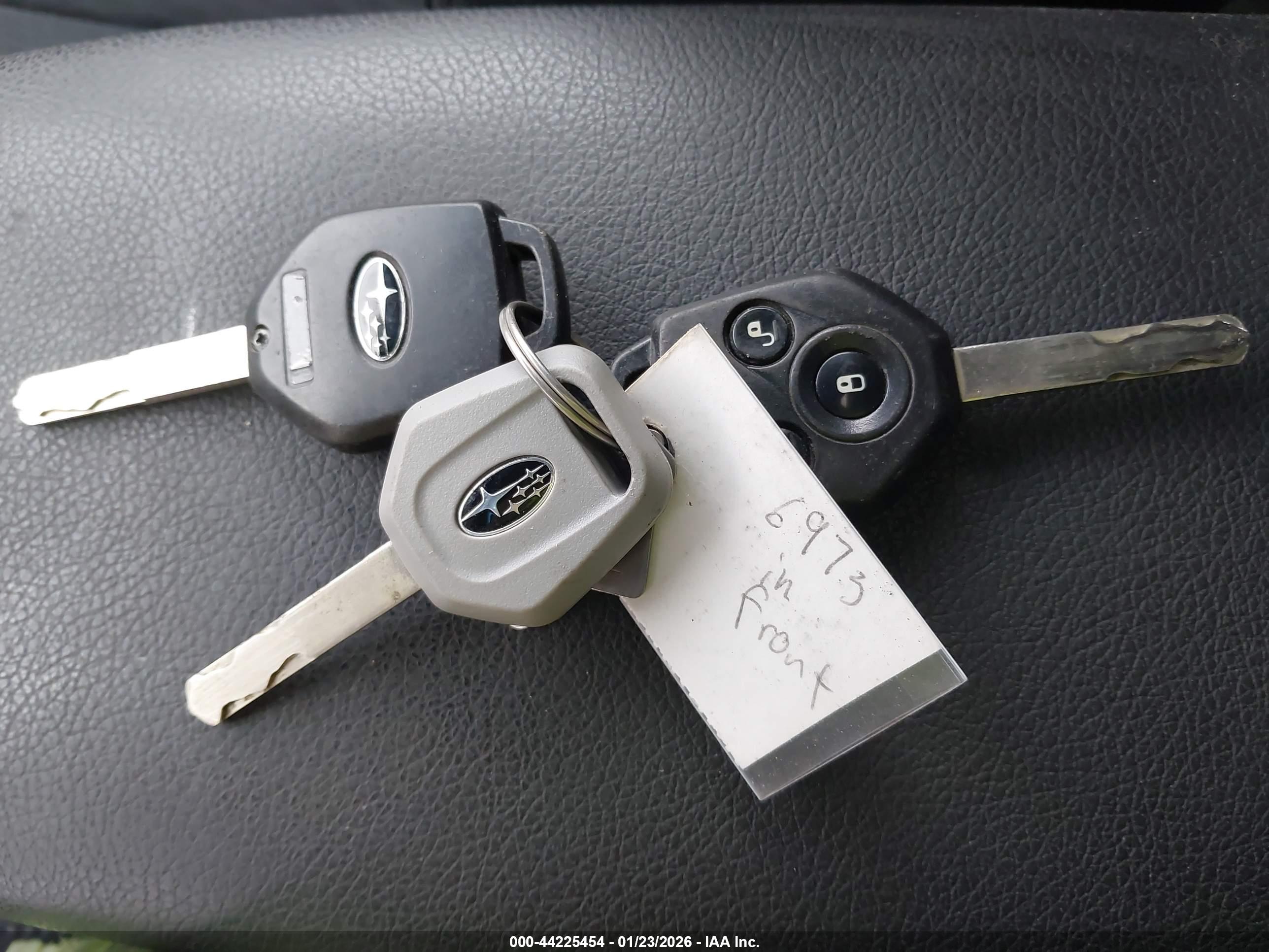 SUBARU OUTBACK image 11