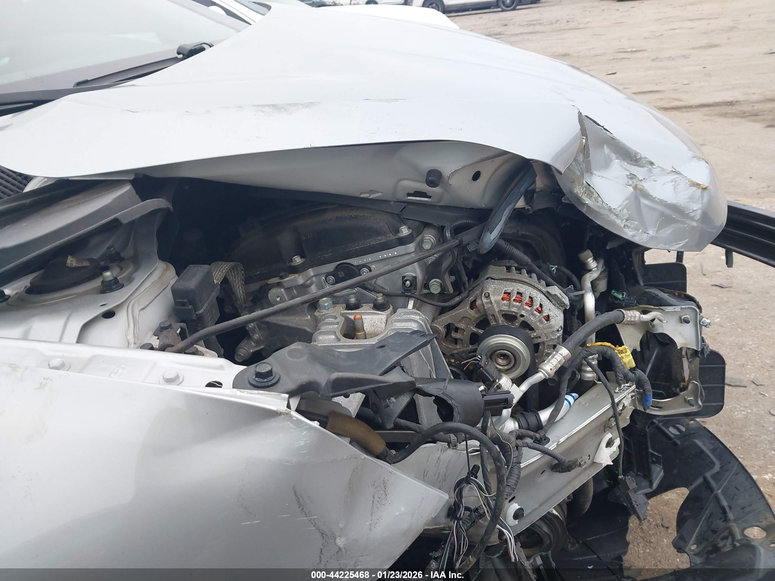 HYUNDAI ELANTRA image 10