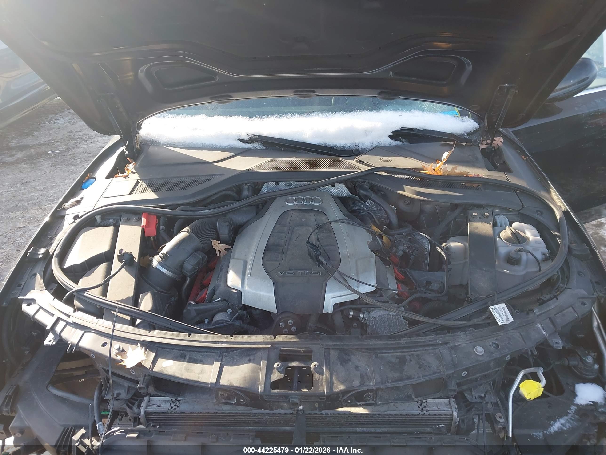 AUDI A8 image 10