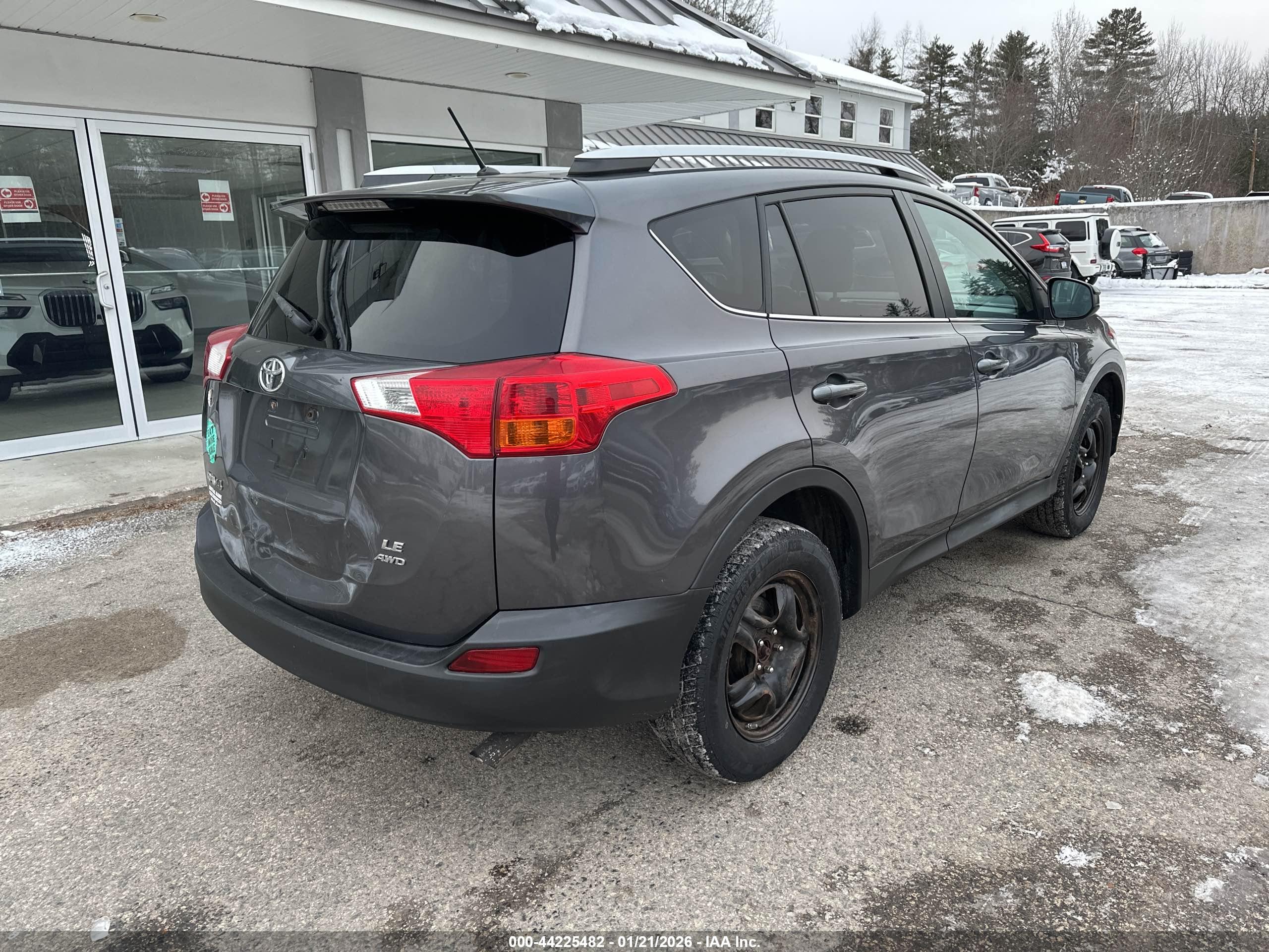 TOYOTA RAV4 image 4