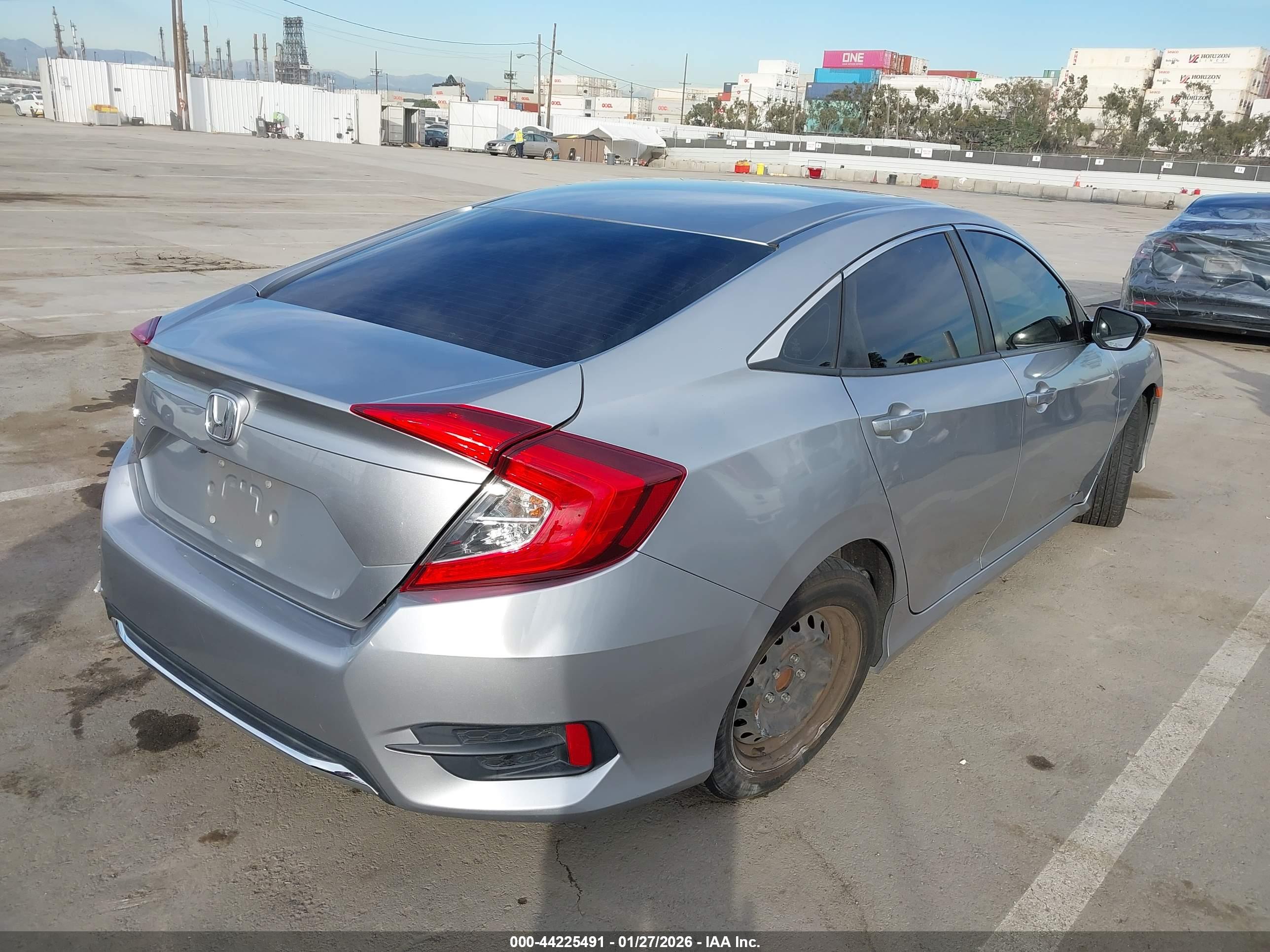 HONDA CIVIC image 4