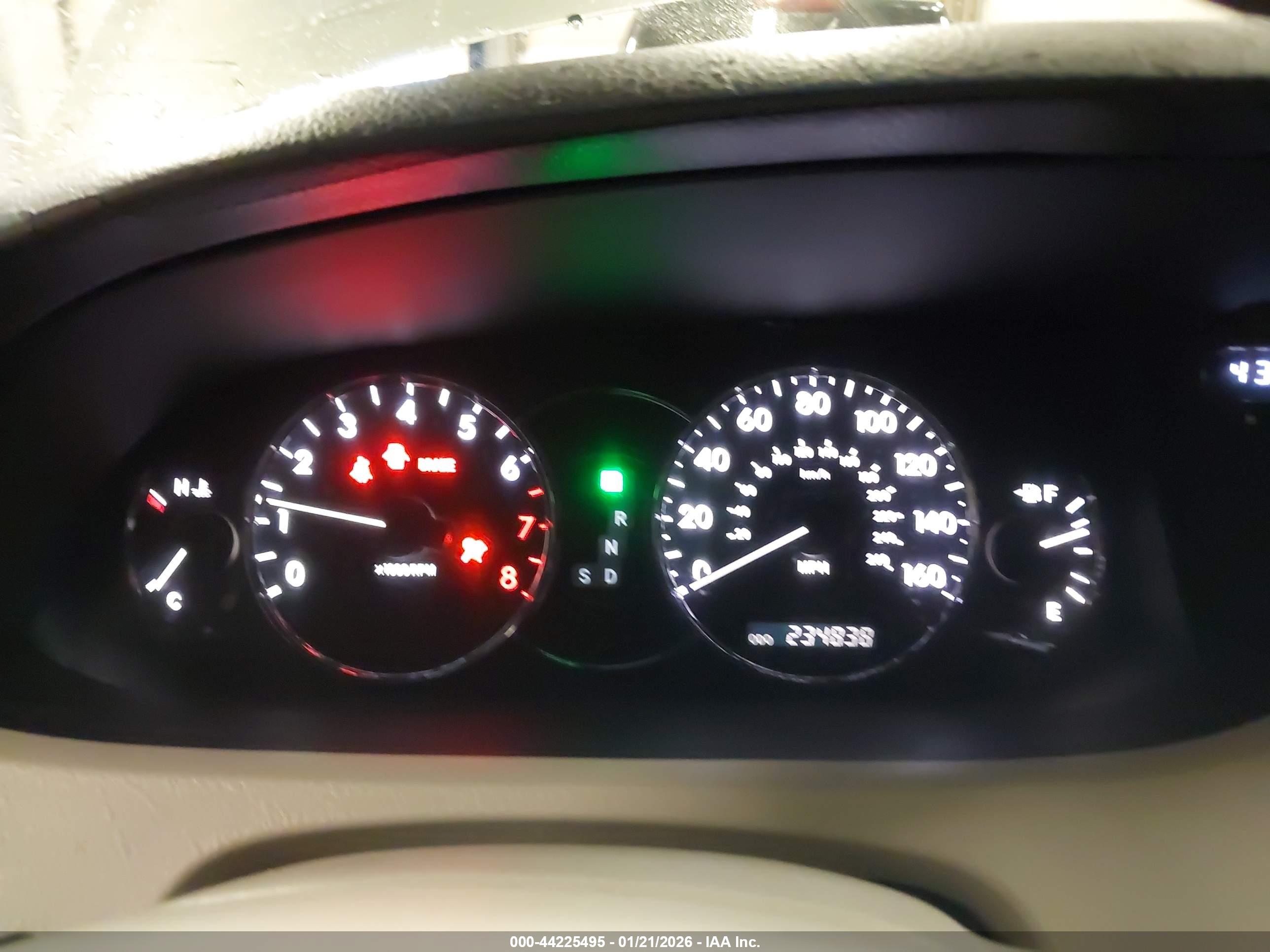 TOYOTA AVALON image 7