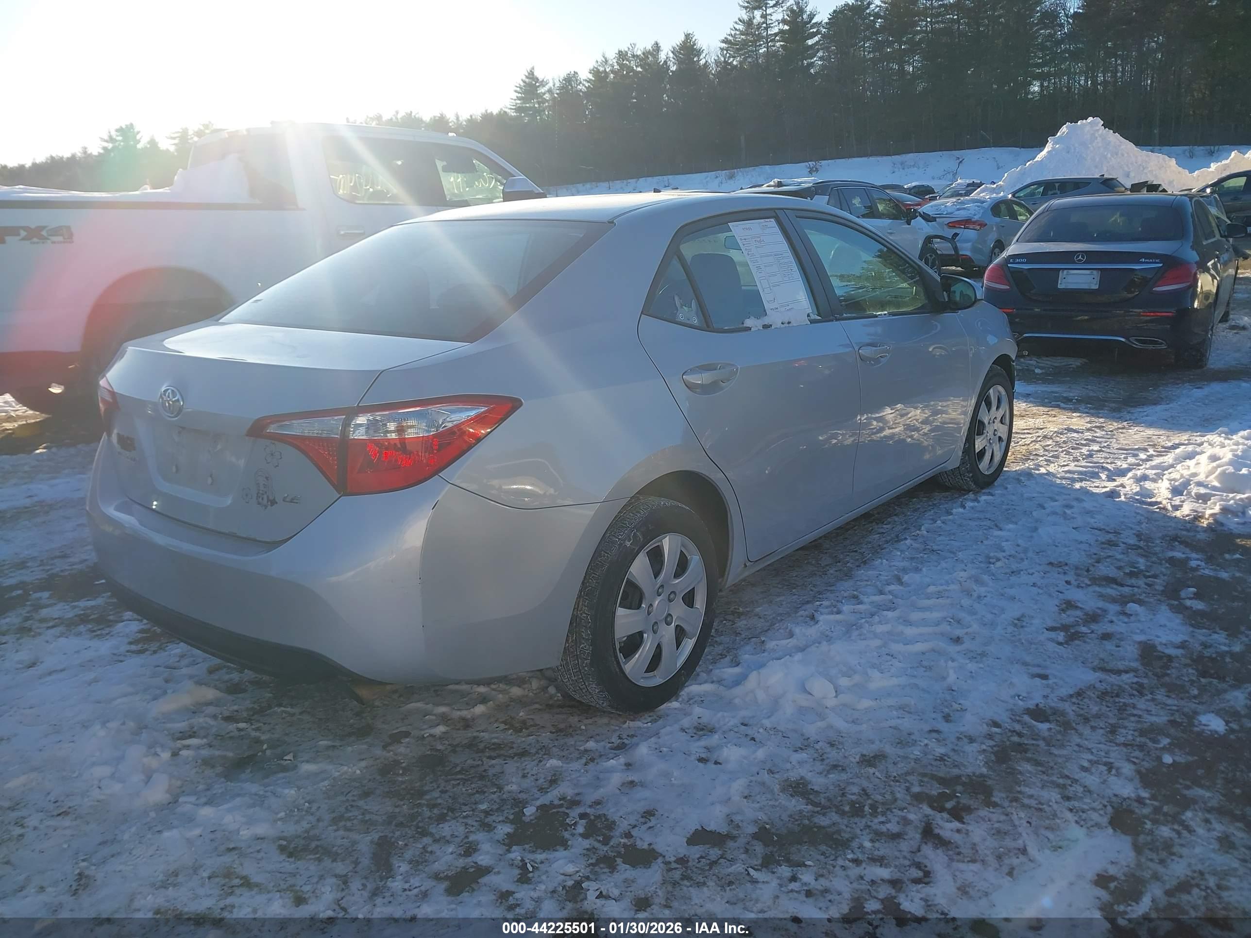 TOYOTA COROLLA image 4