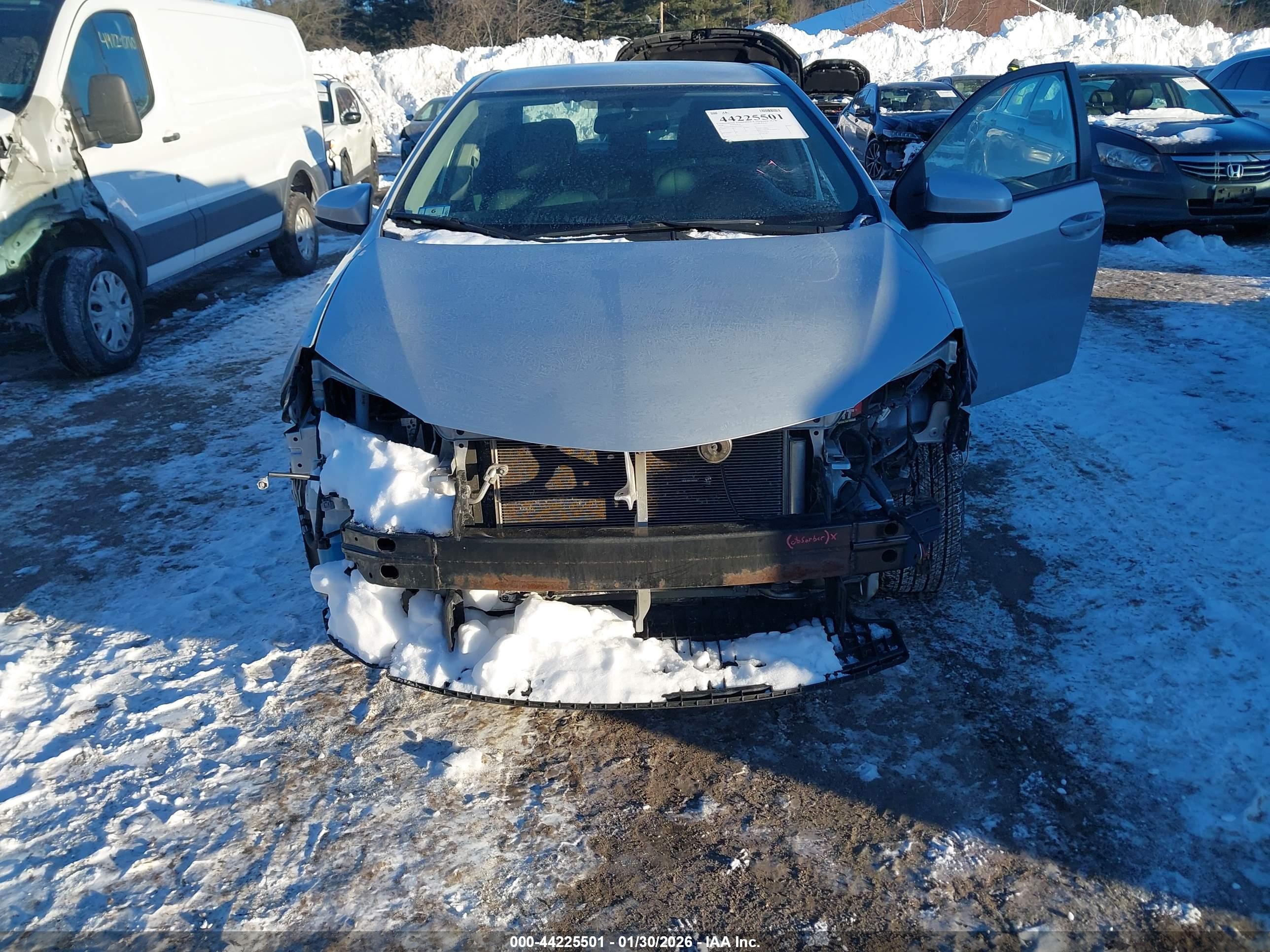 TOYOTA COROLLA image 6