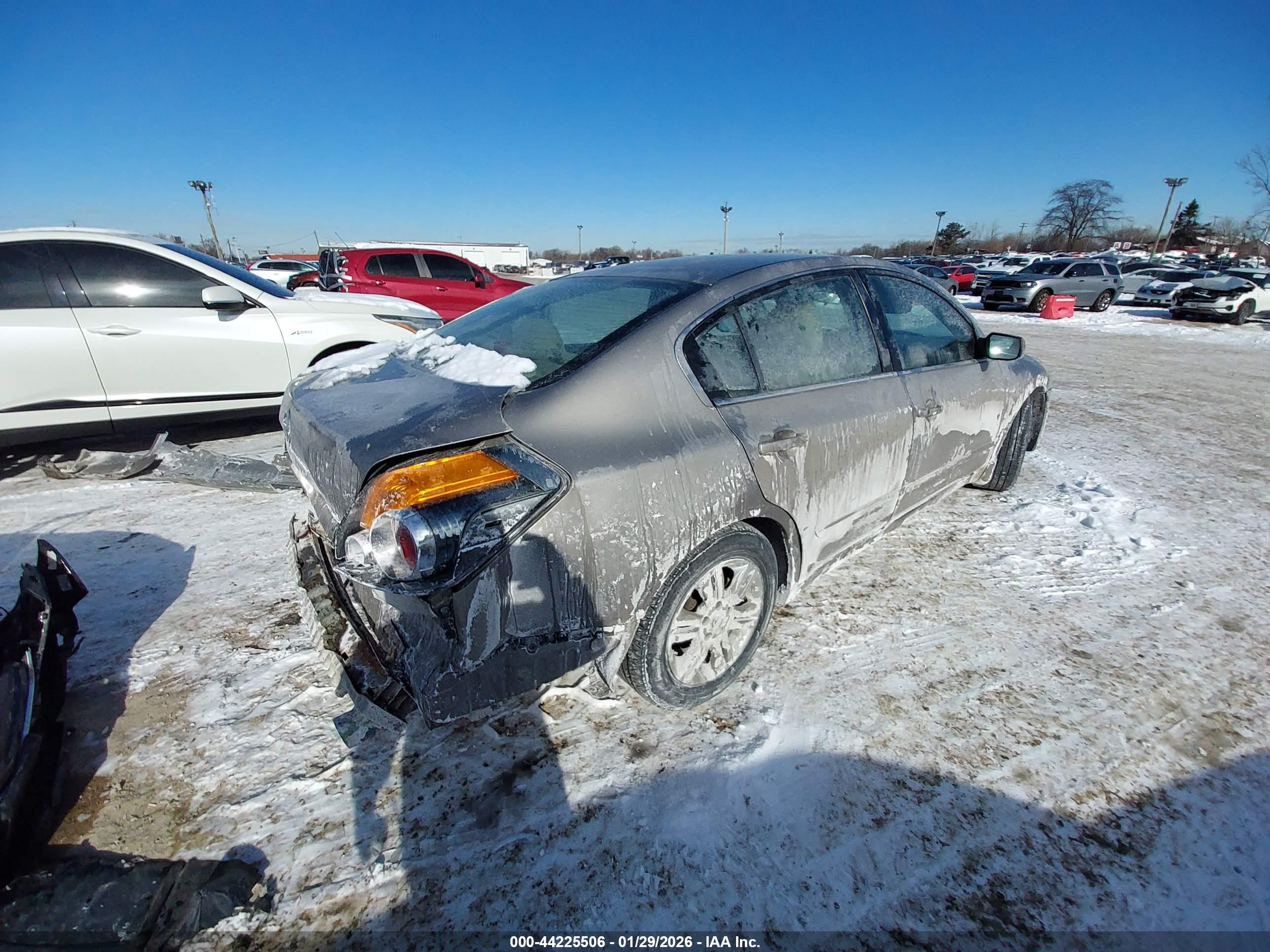 NISSAN ALTIMA image 4