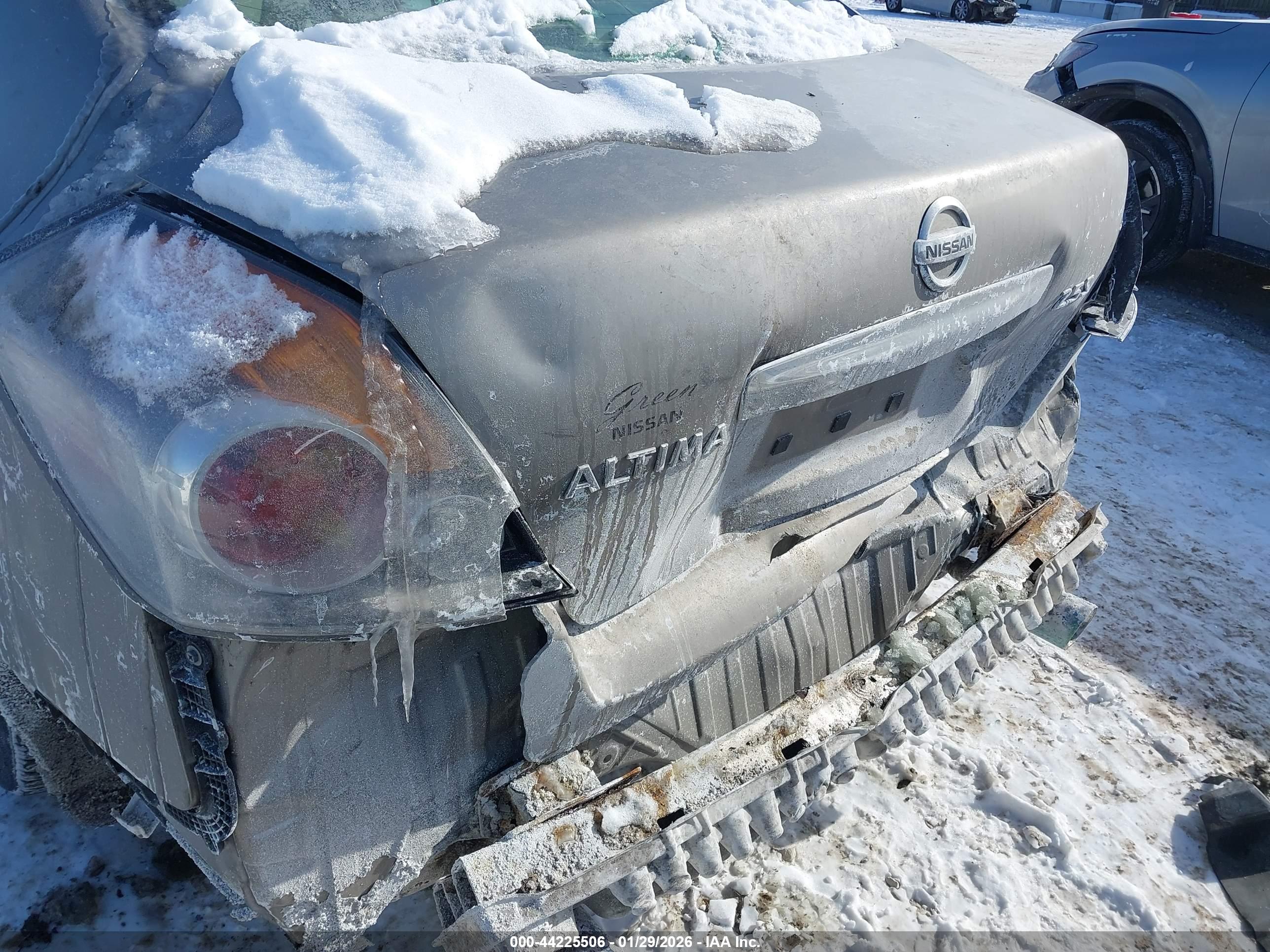 NISSAN ALTIMA image 6