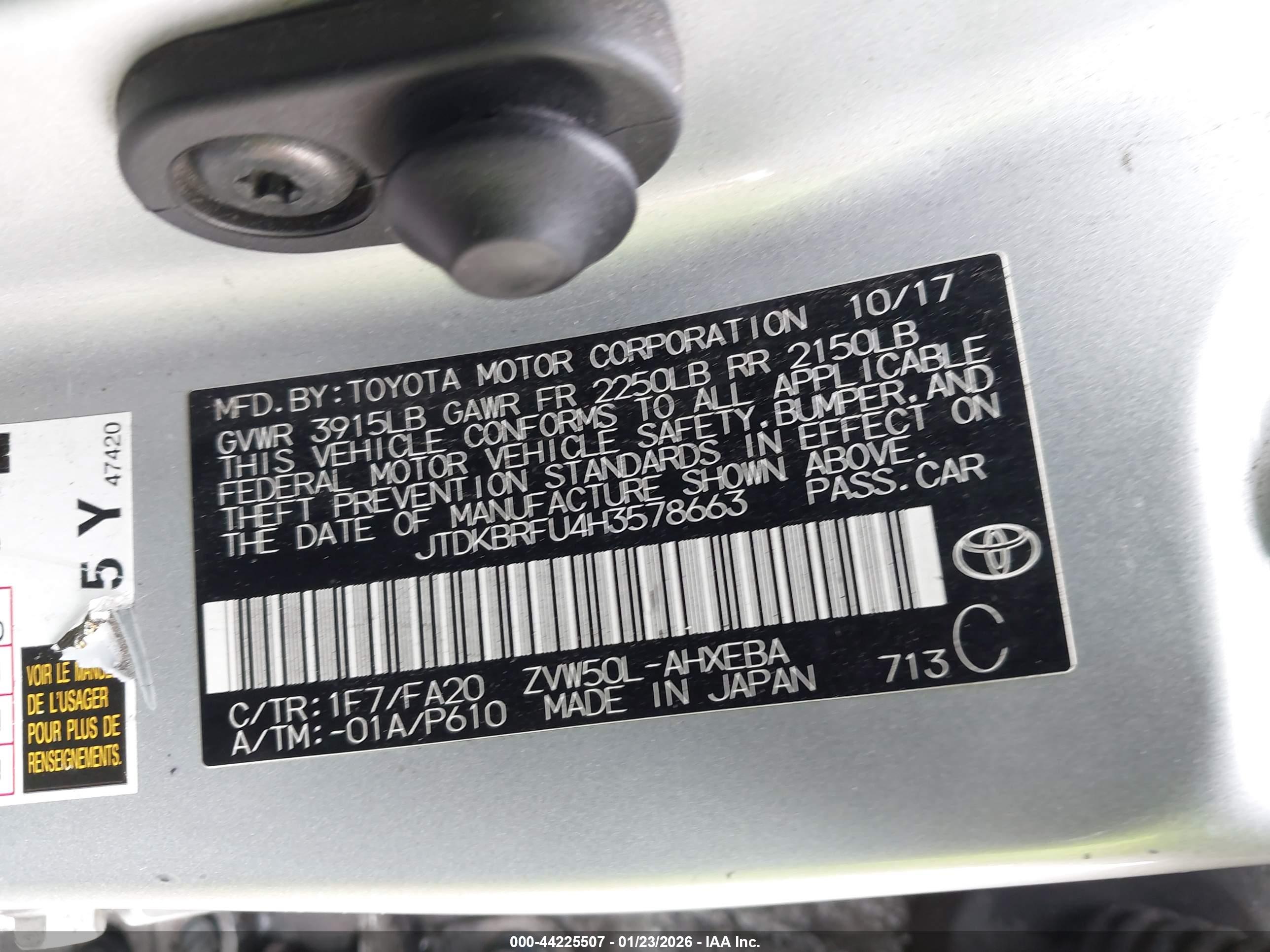TOYOTA PRIUS image 9