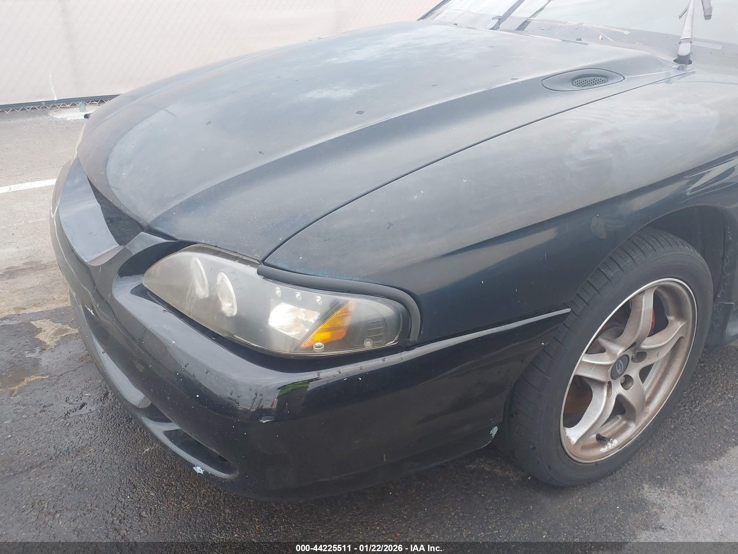 FORD MUSTANG image 6