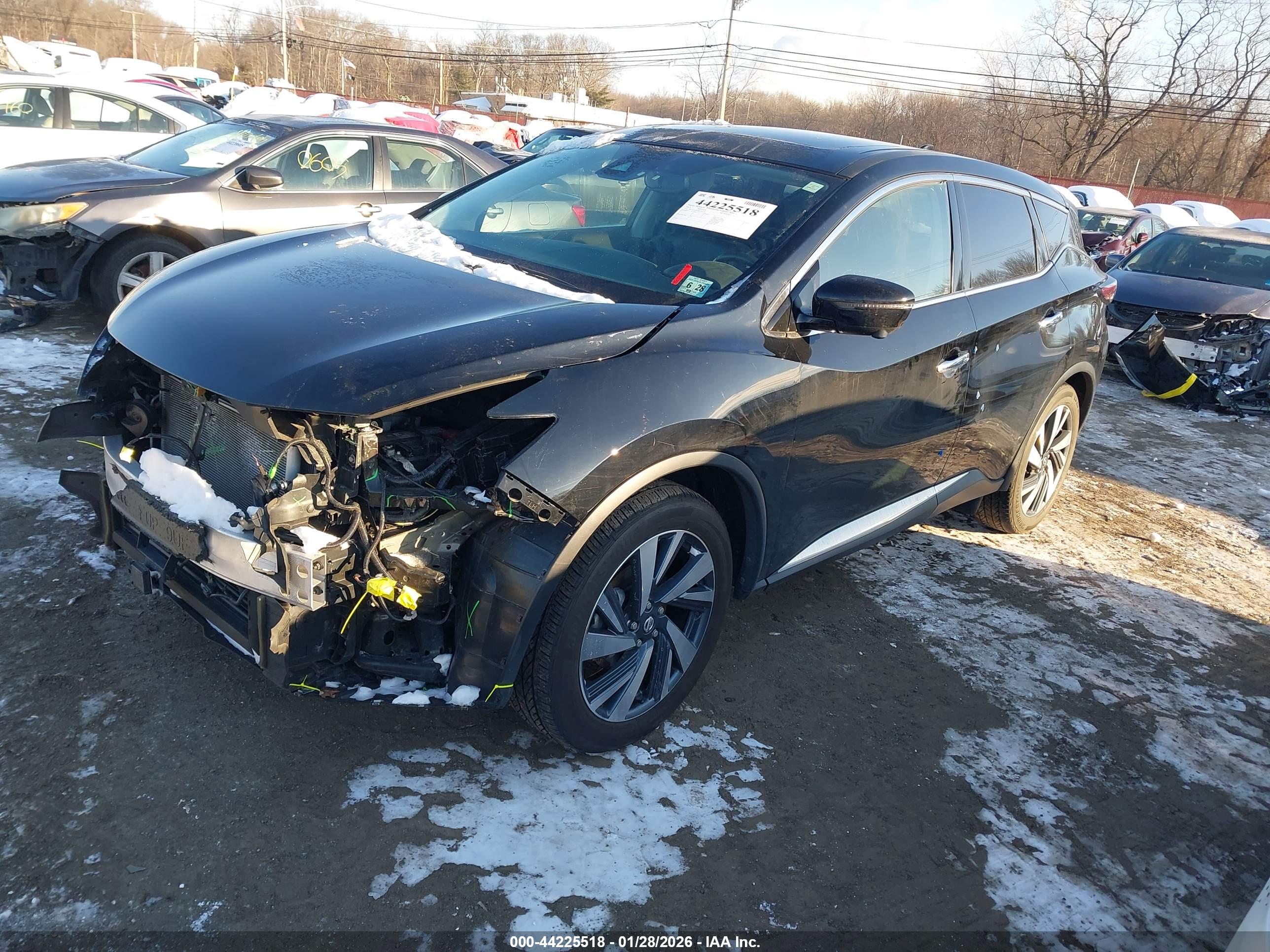 NISSAN MURANO image 2