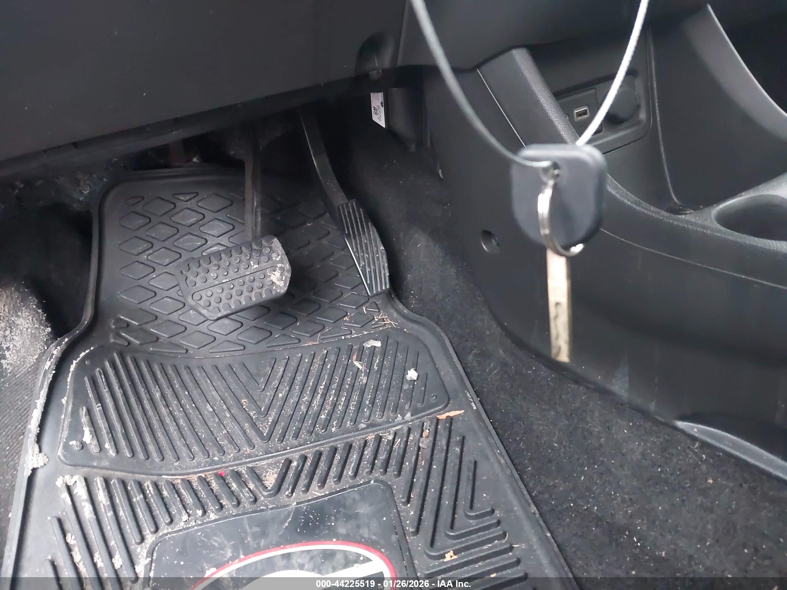CHEVROLET SPARK image 11