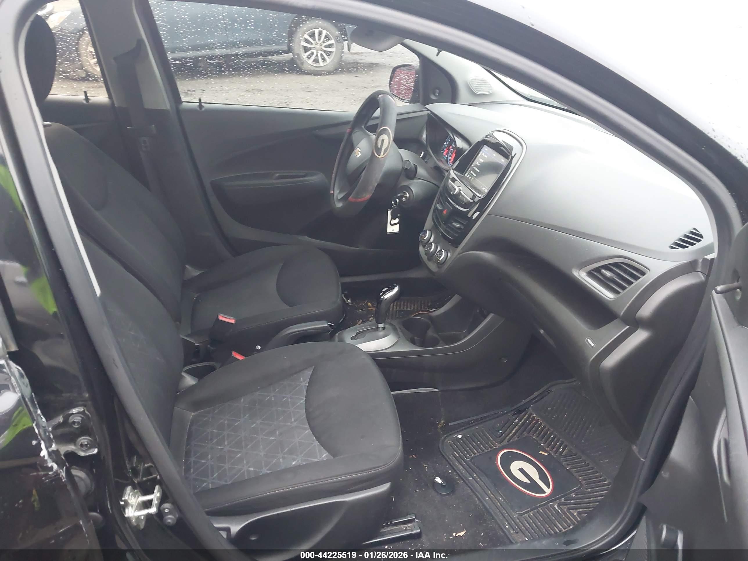 CHEVROLET SPARK image 5