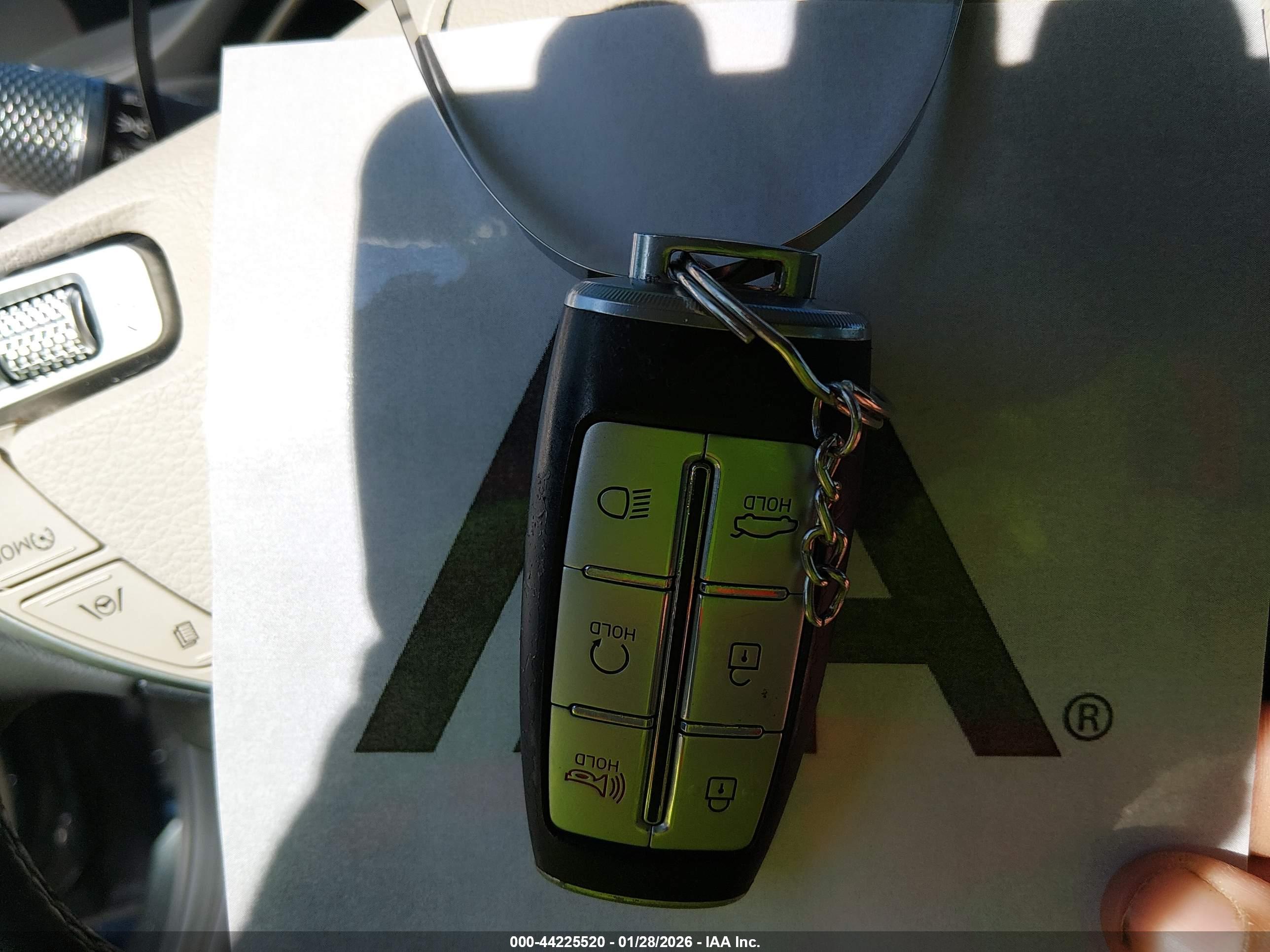 GENESIS G80 image 11