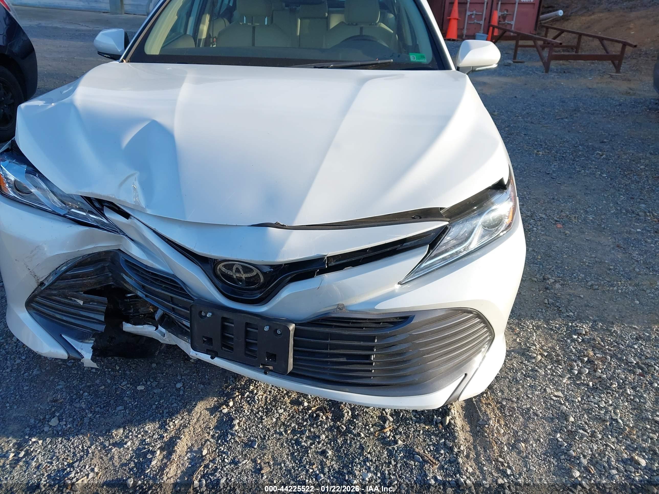 TOYOTA CAMRY image 6