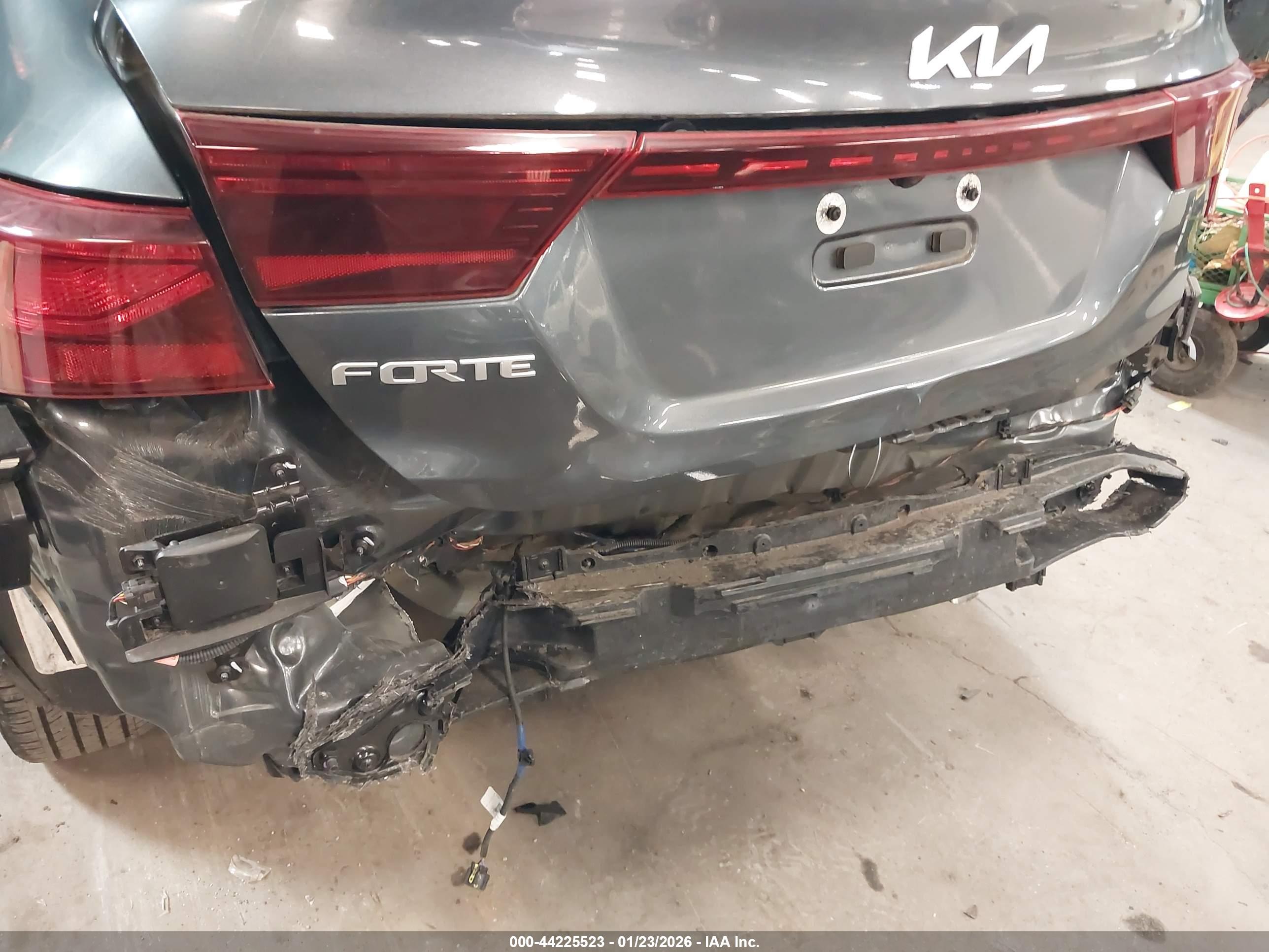 KIA FORTE image 6